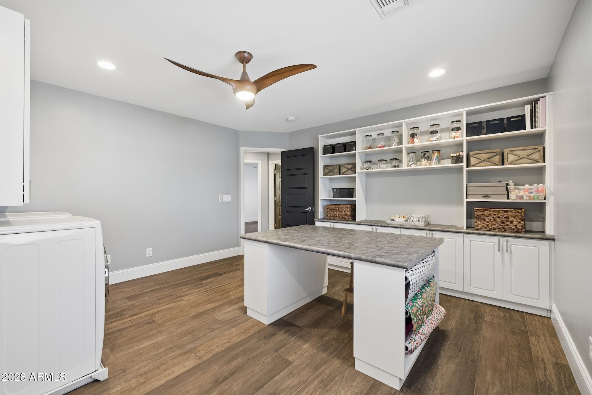 MAHOGANY - Residential