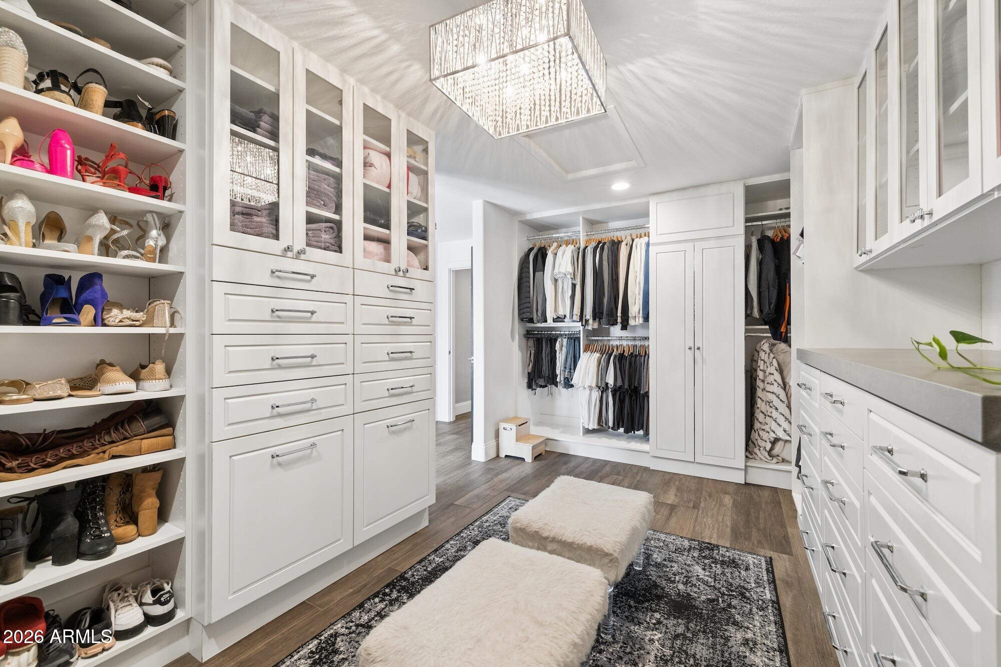 MAHOGANY - Residential