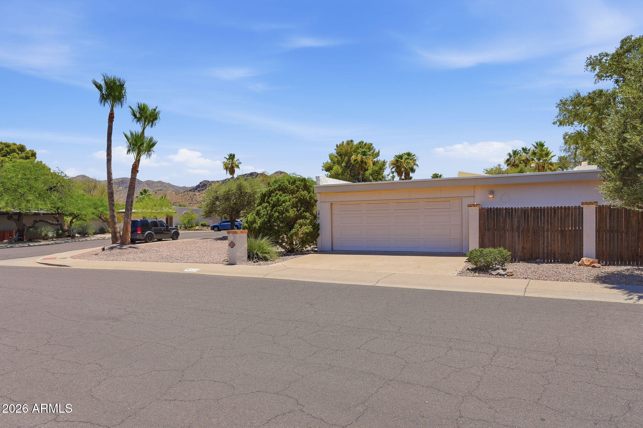 SIERRA BONITA - Residential