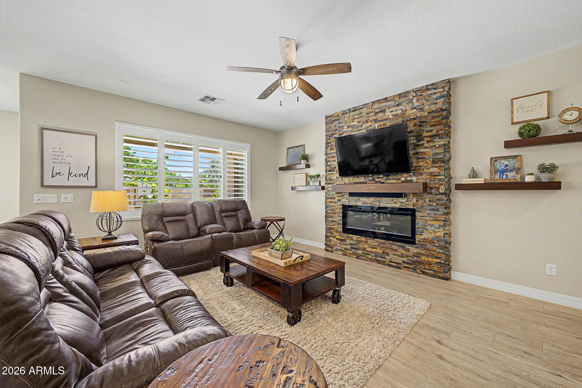 OLD STONE RANCH PHASE 3 - Residential