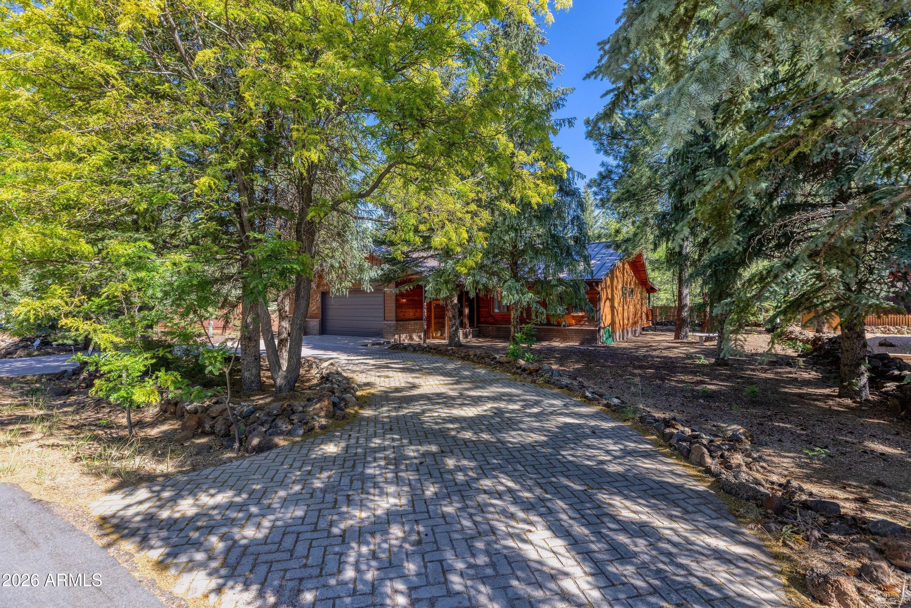 PINETOP LAKES COUNTRY CLUB UNIT 3 - Residential