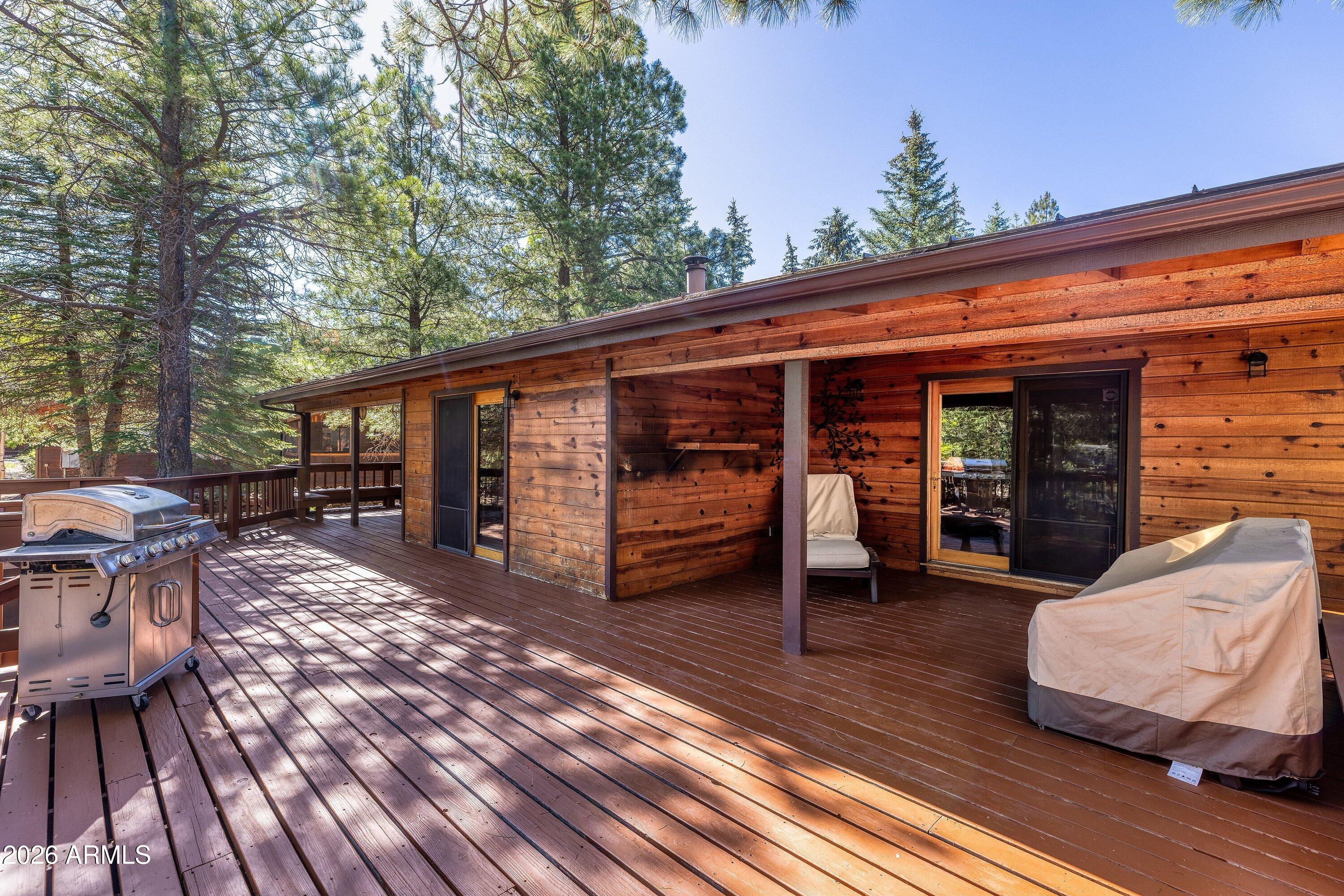 PINETOP LAKES COUNTRY CLUB UNIT 3 - Residential