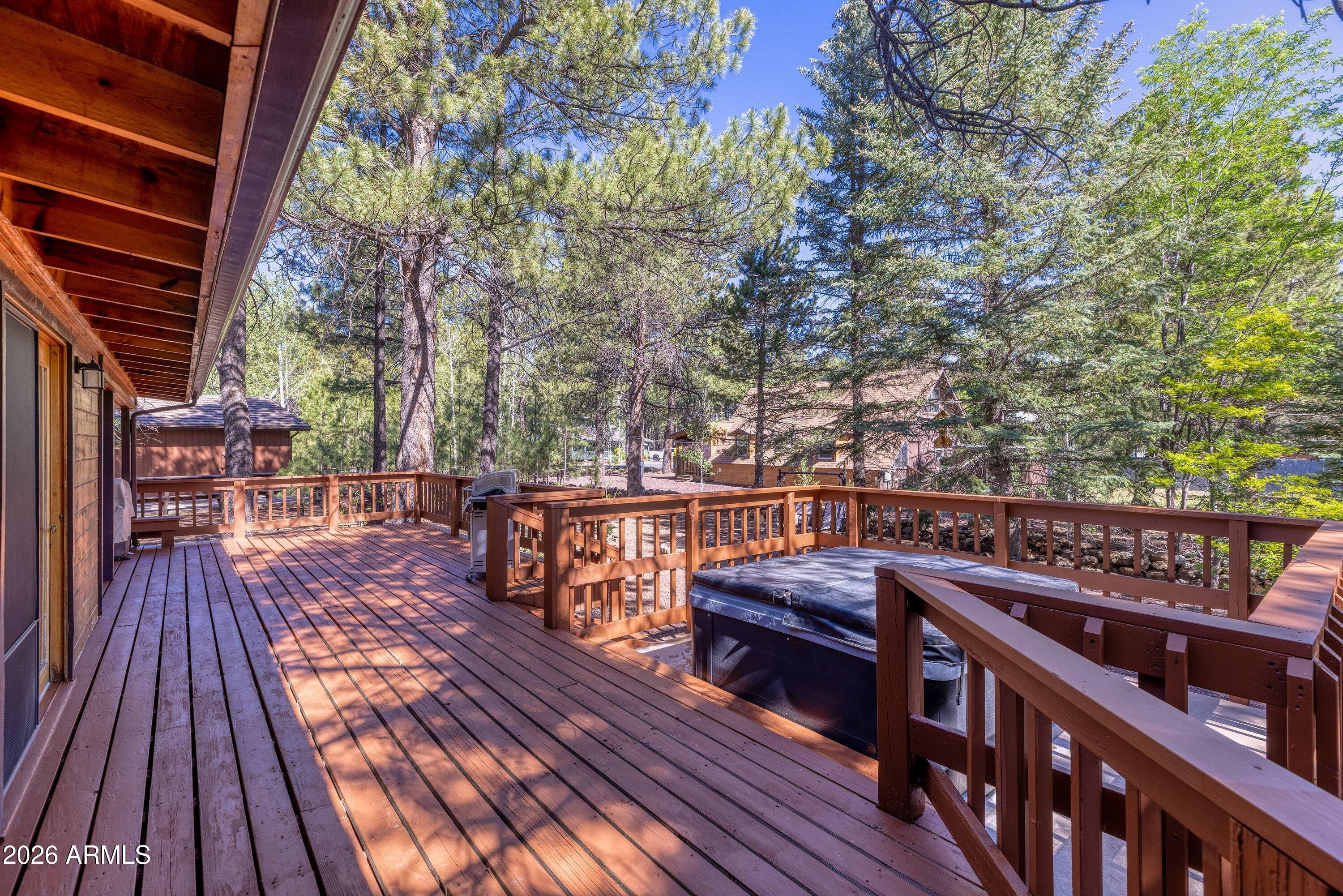 PINETOP LAKES COUNTRY CLUB UNIT 3 - Residential