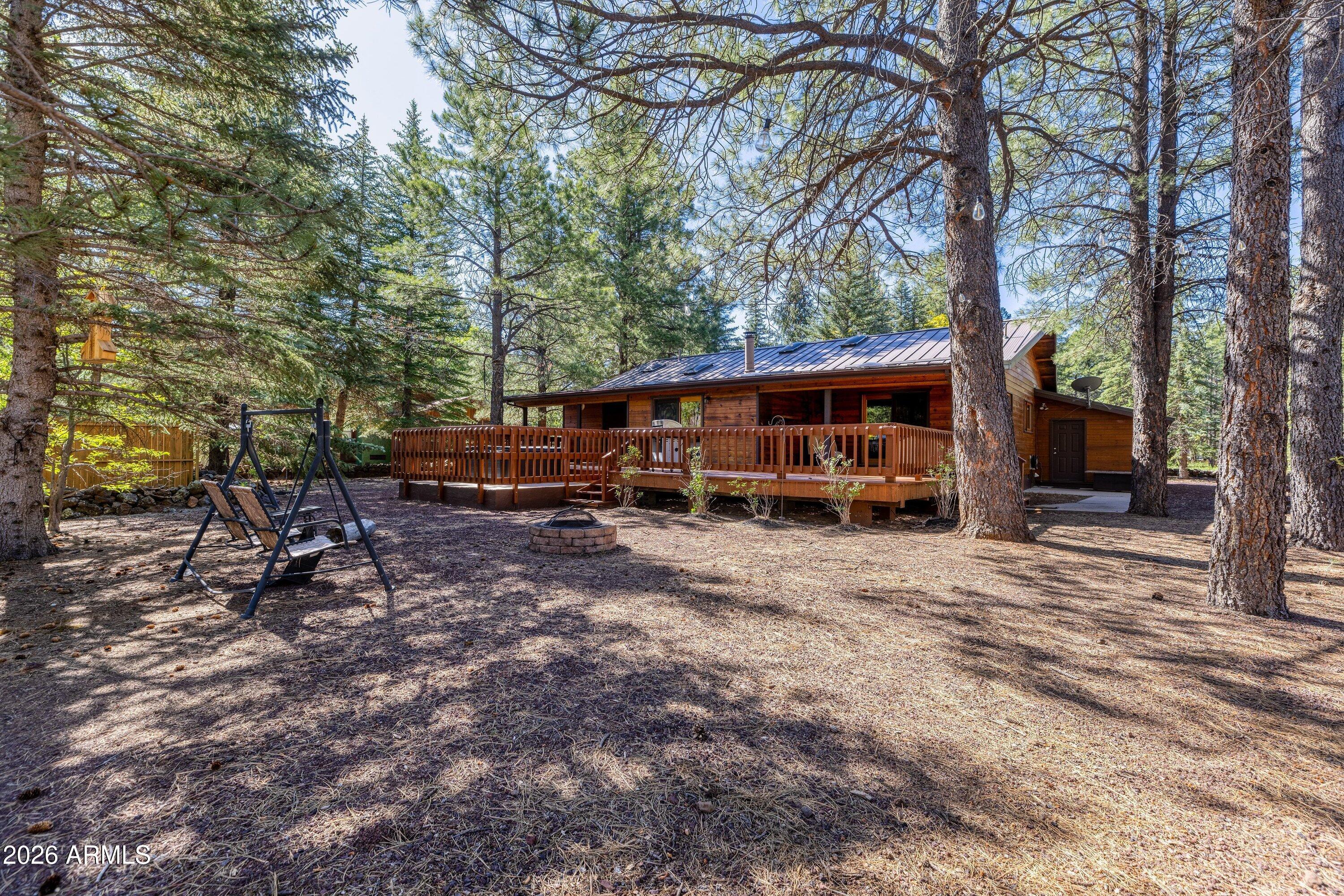 PINETOP LAKES COUNTRY CLUB UNIT 3 - Residential