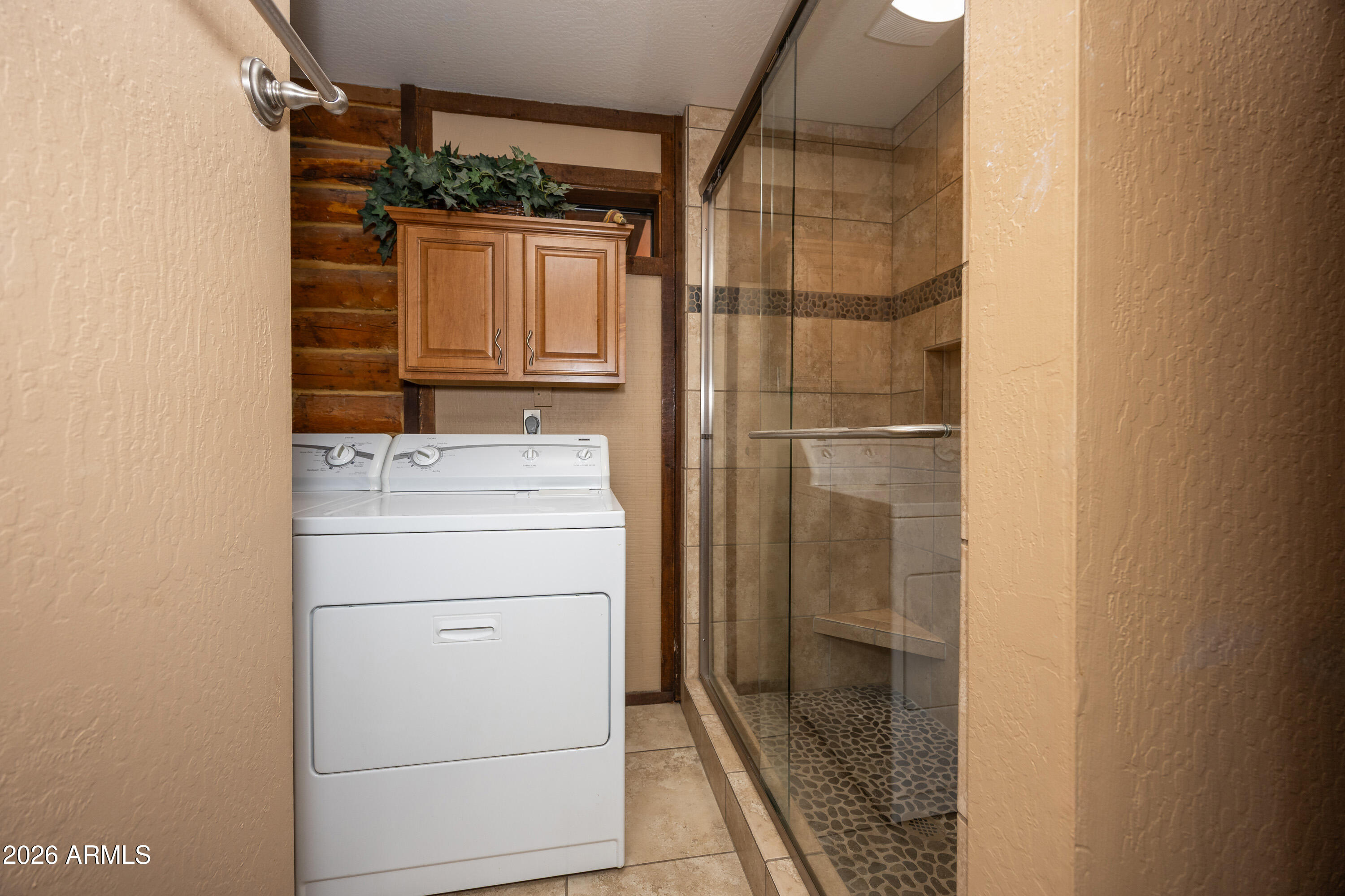 PINEWOOD UNIT 6 - Residential