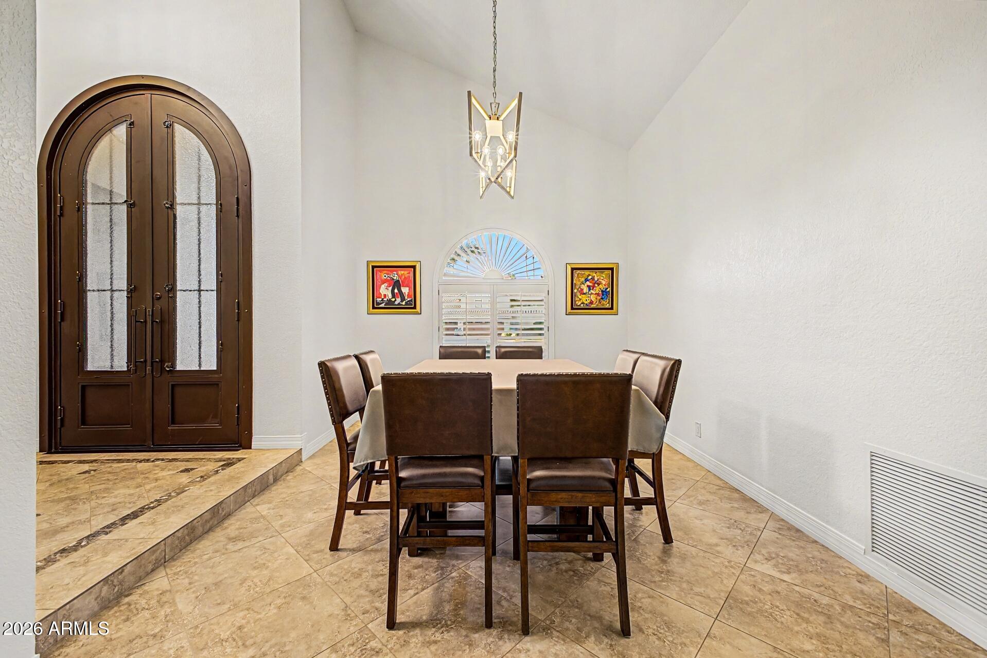 SCOTTSDALE RANCH - Residential
