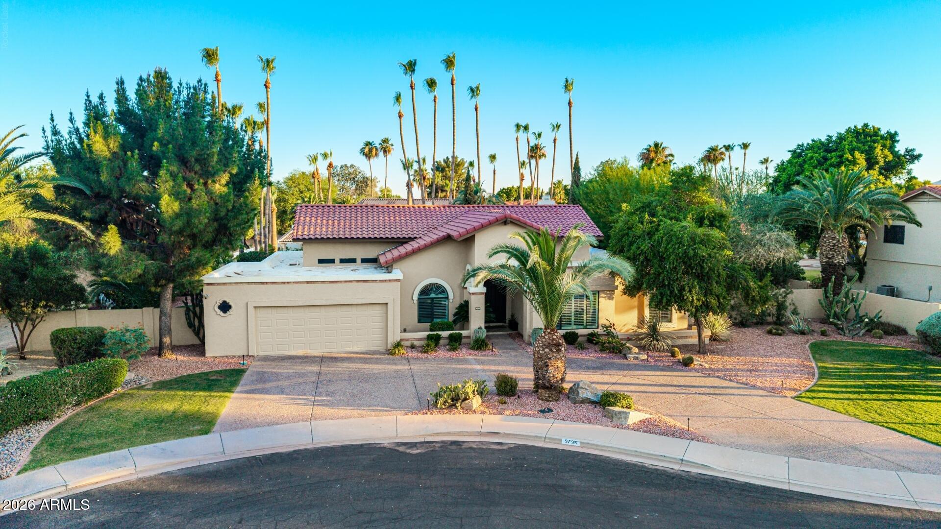 SCOTTSDALE RANCH - Residential