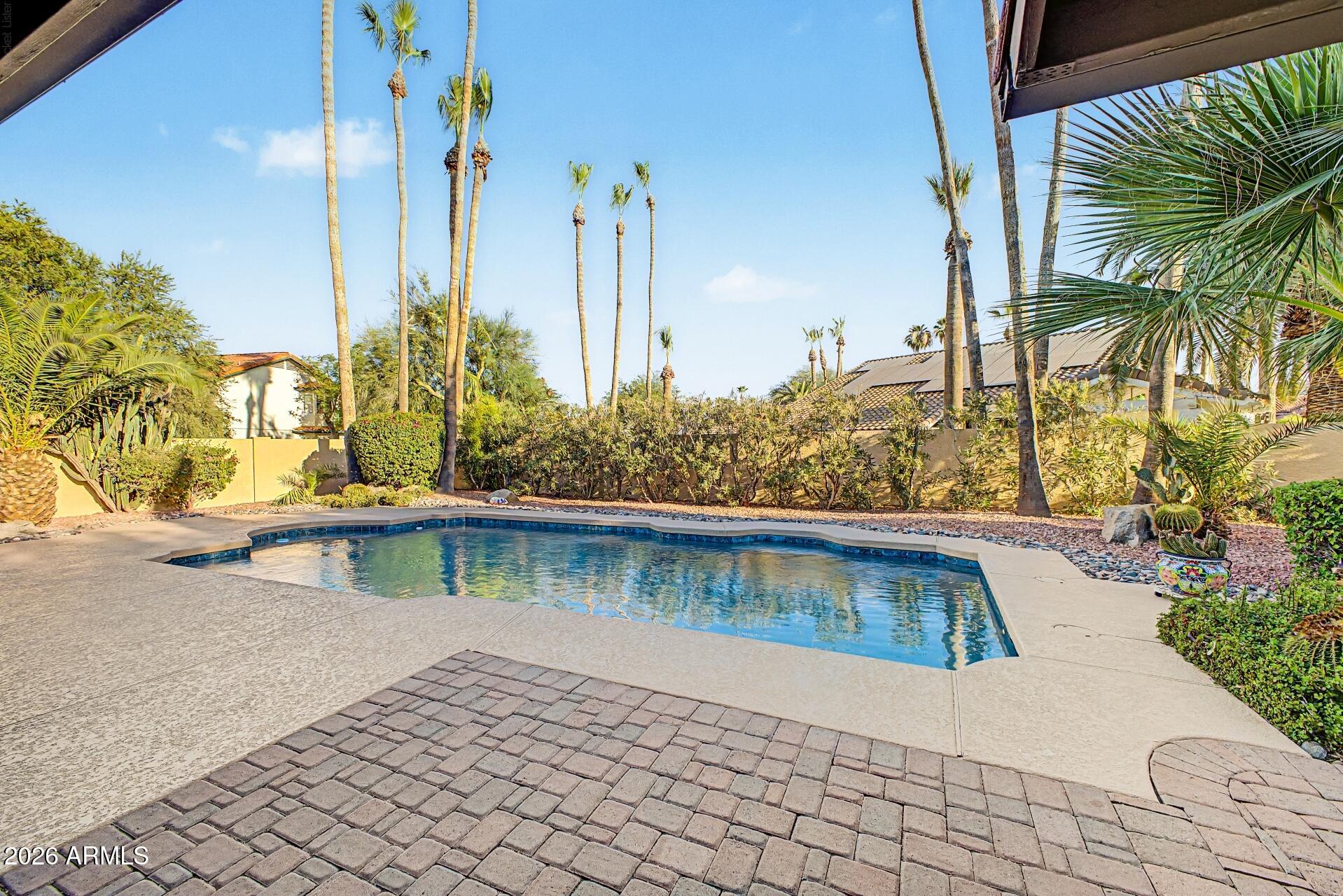 SCOTTSDALE RANCH - Residential