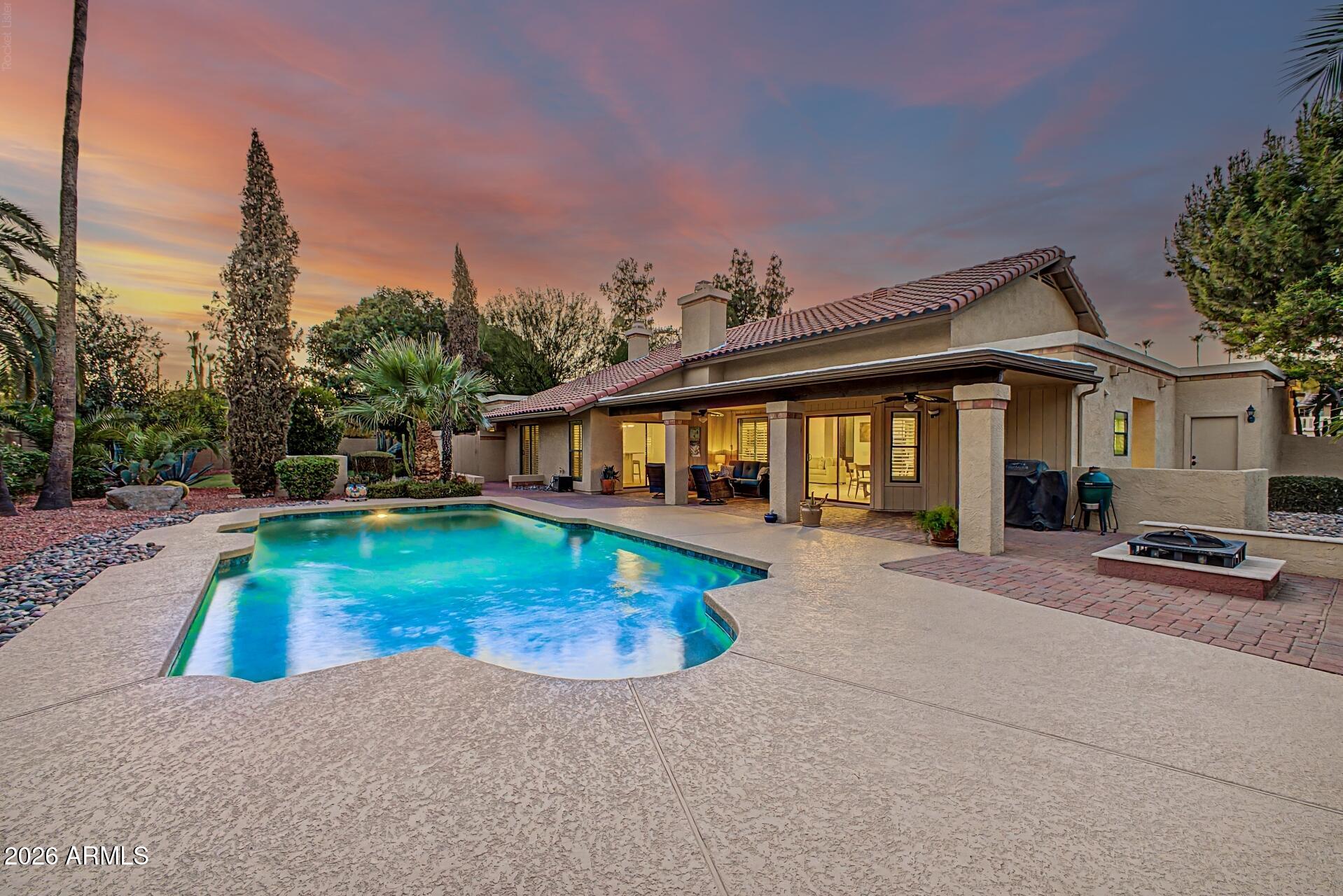 SCOTTSDALE RANCH - Residential