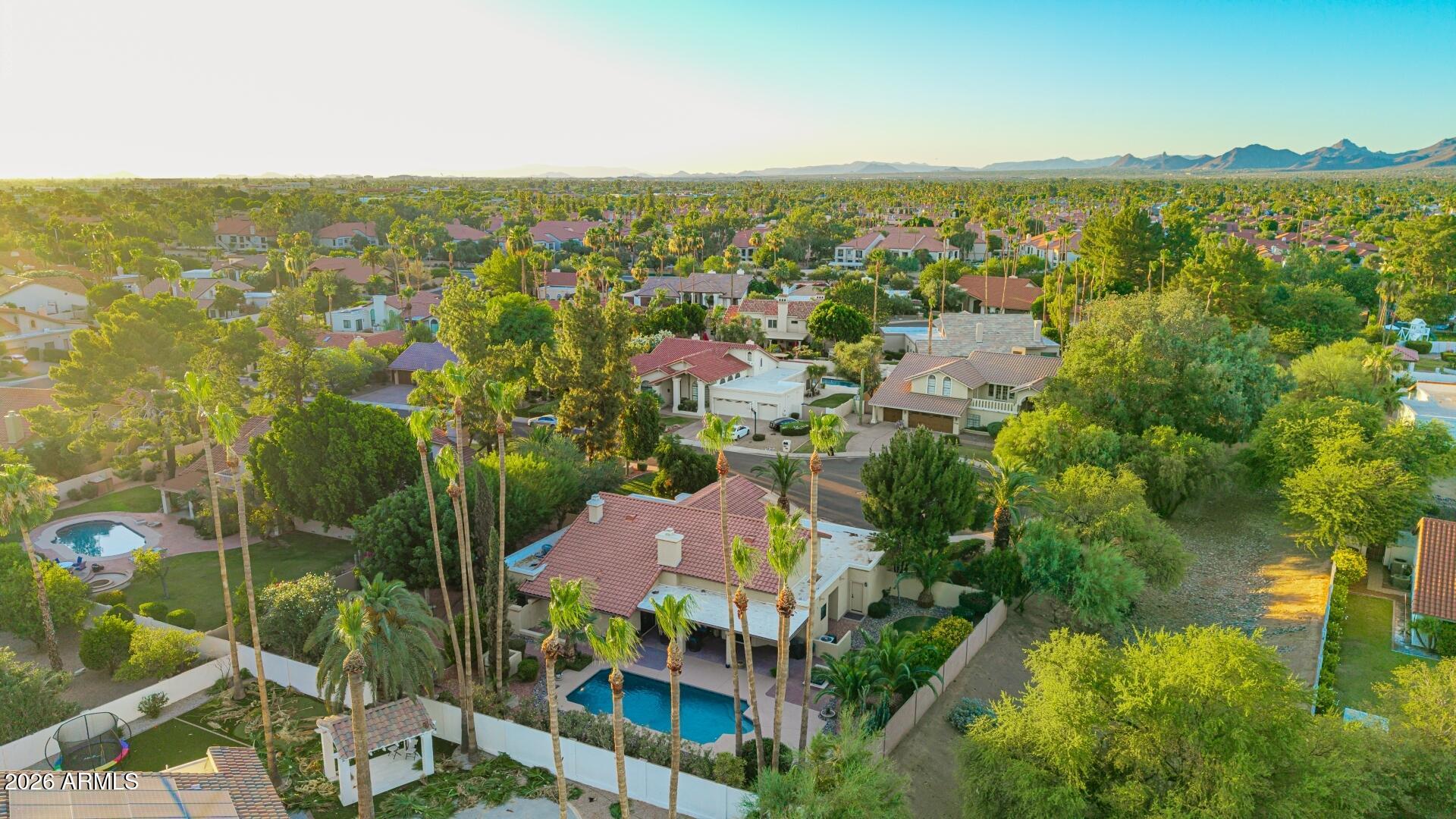 SCOTTSDALE RANCH - Residential