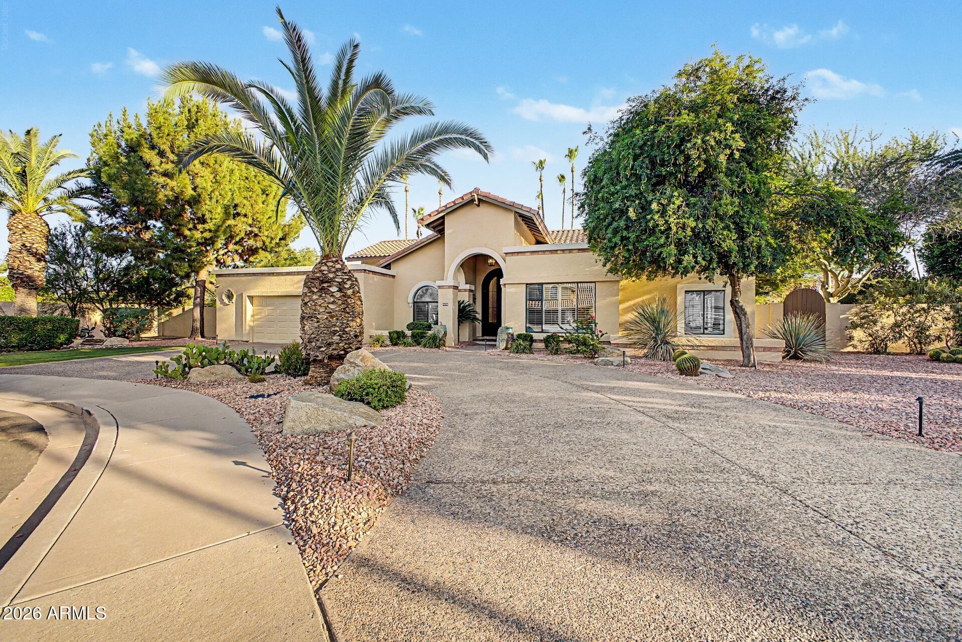 SCOTTSDALE RANCH - Residential