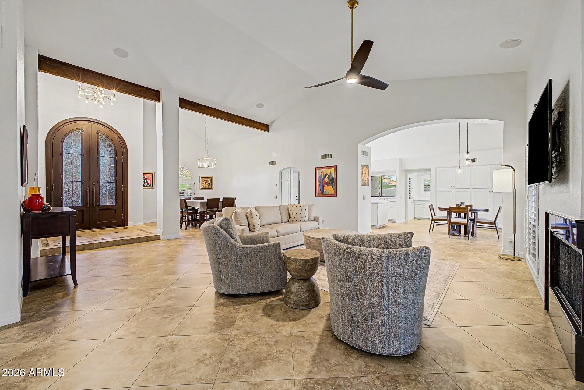 SCOTTSDALE RANCH - Residential