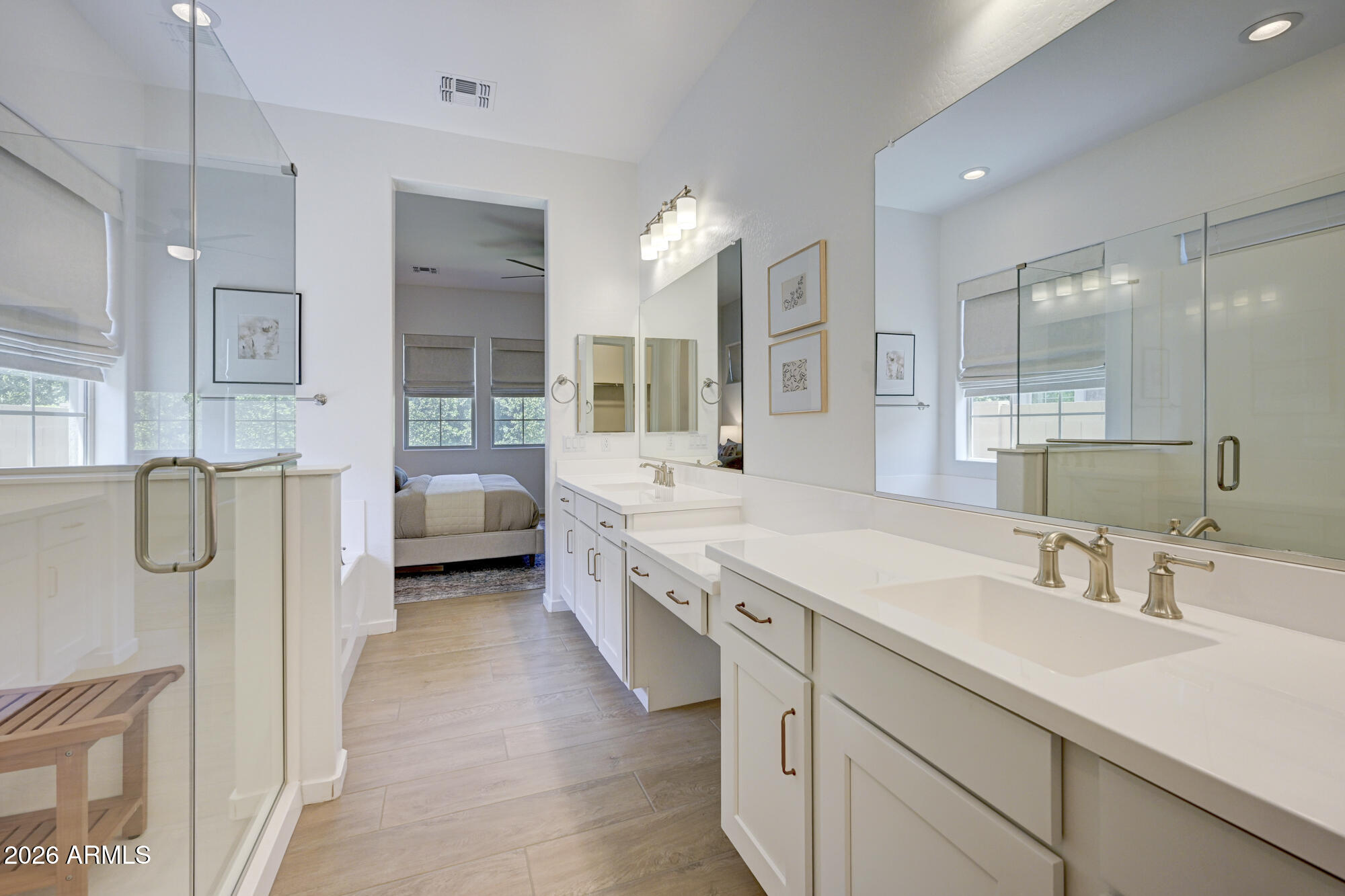 STRATFORD - Residential