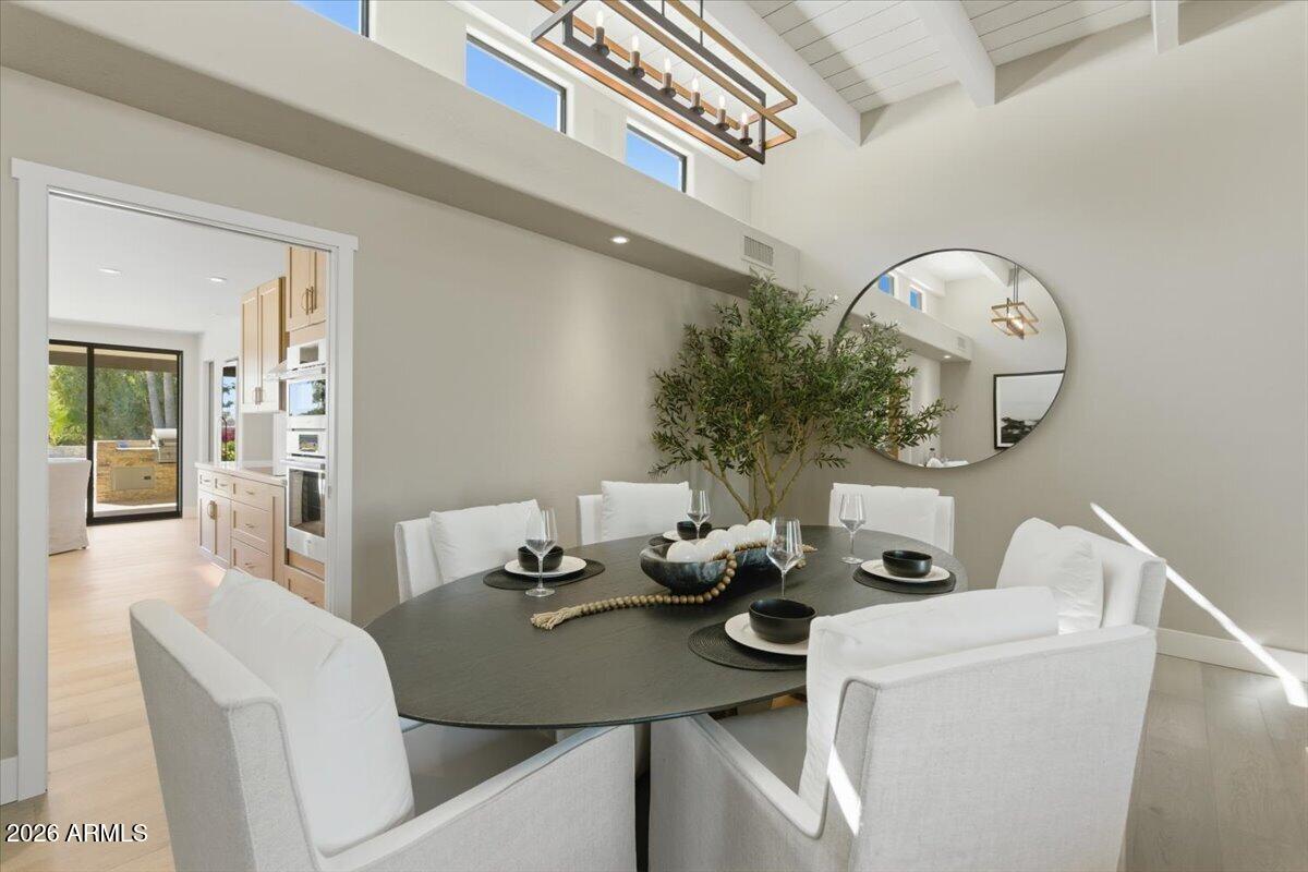 PALO VIENTO 1 - Residential