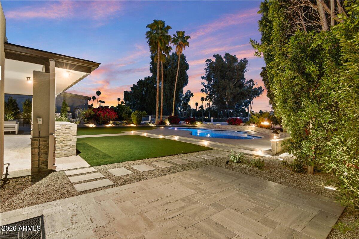 PALO VIENTO 1 - Residential