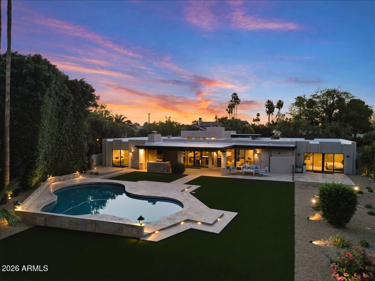 PALO VIENTO 1 - Residential