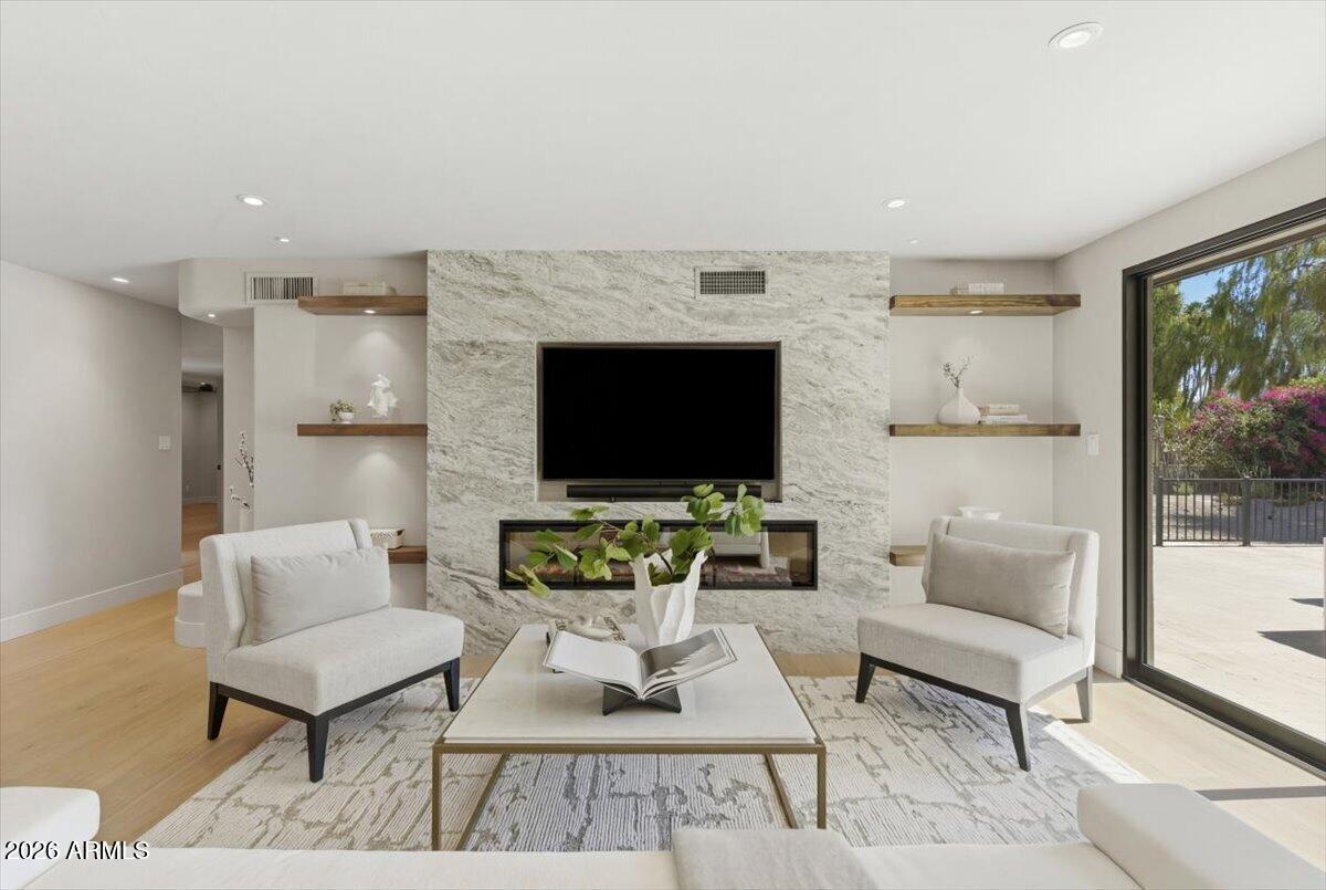 PALO VIENTO 1 - Residential