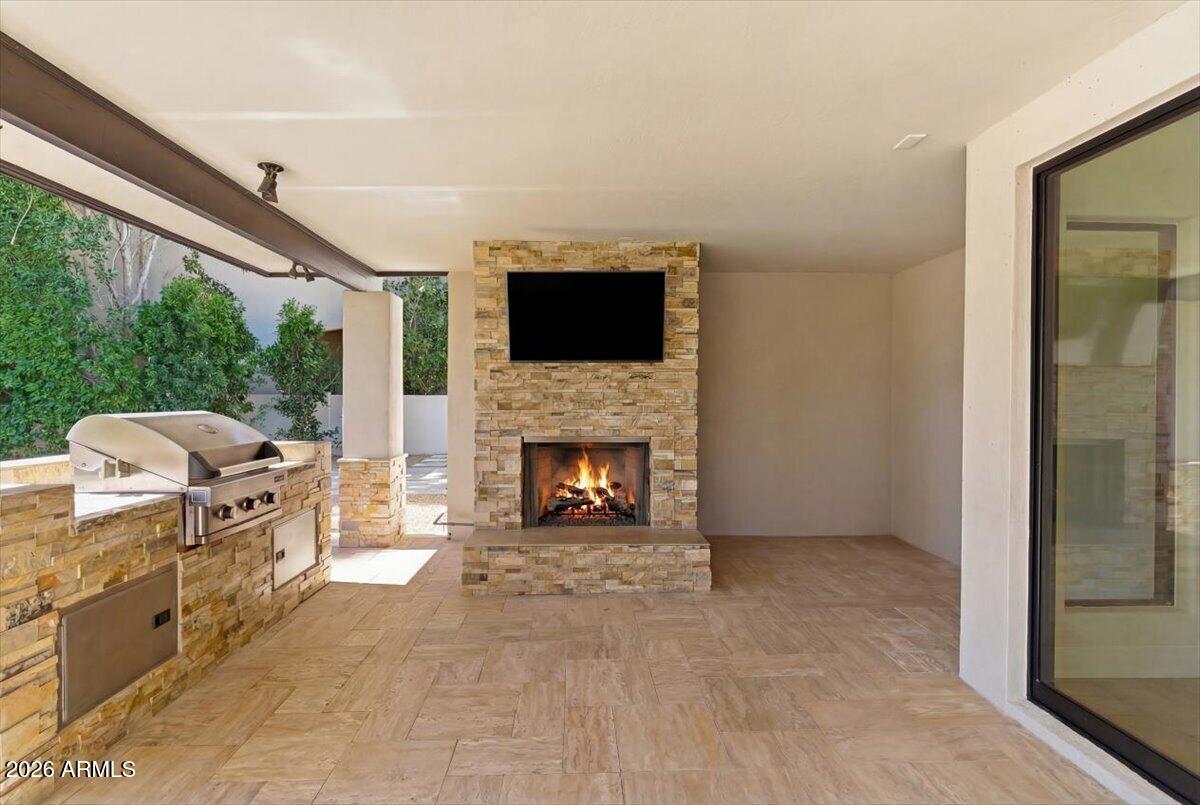 PALO VIENTO 1 - Residential