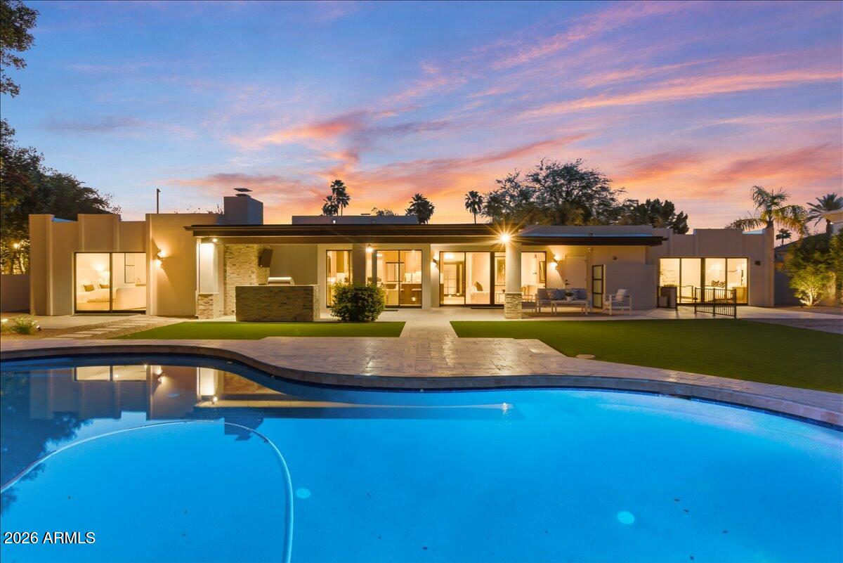 PALO VIENTO 1 - Residential