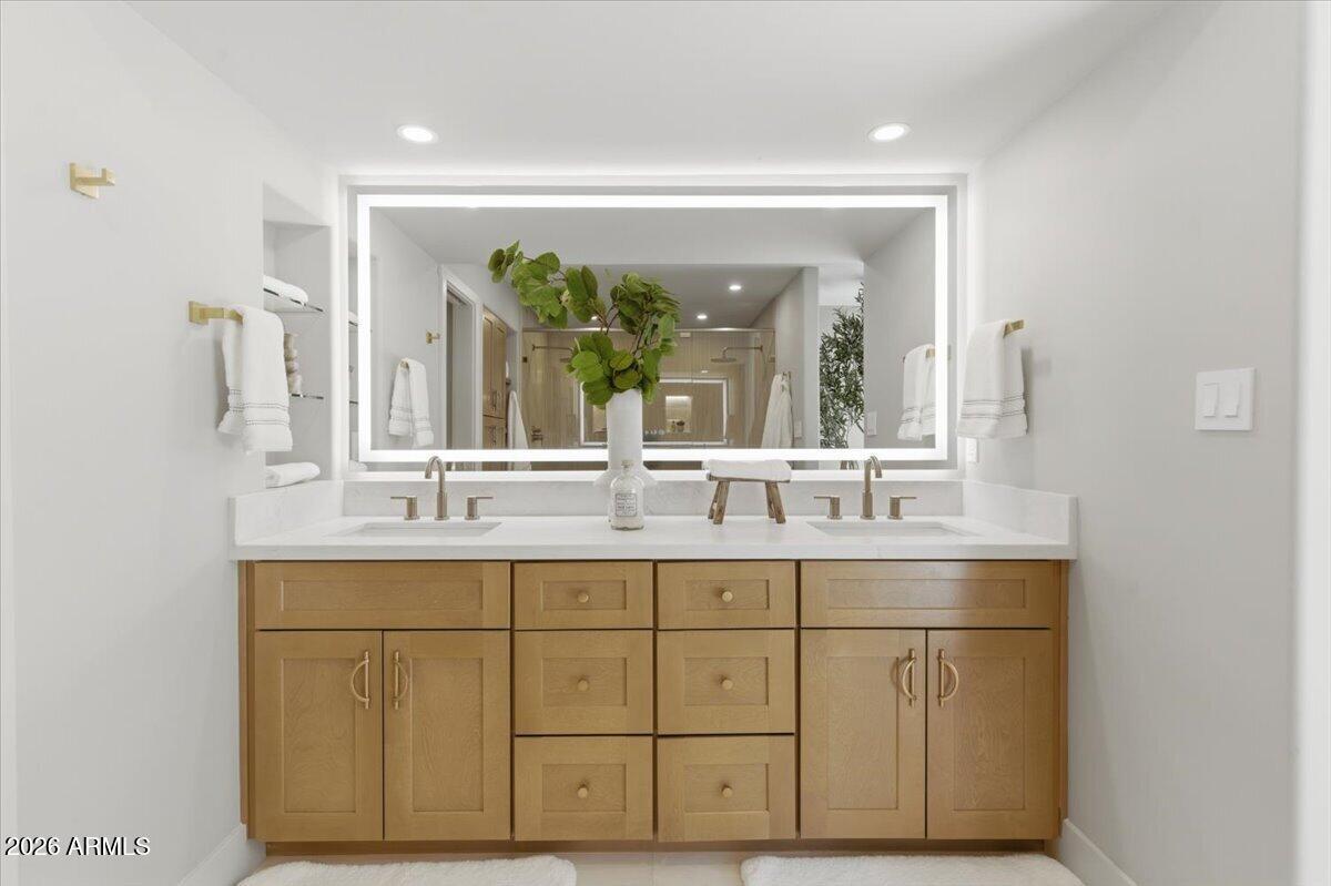 PALO VIENTO 1 - Residential