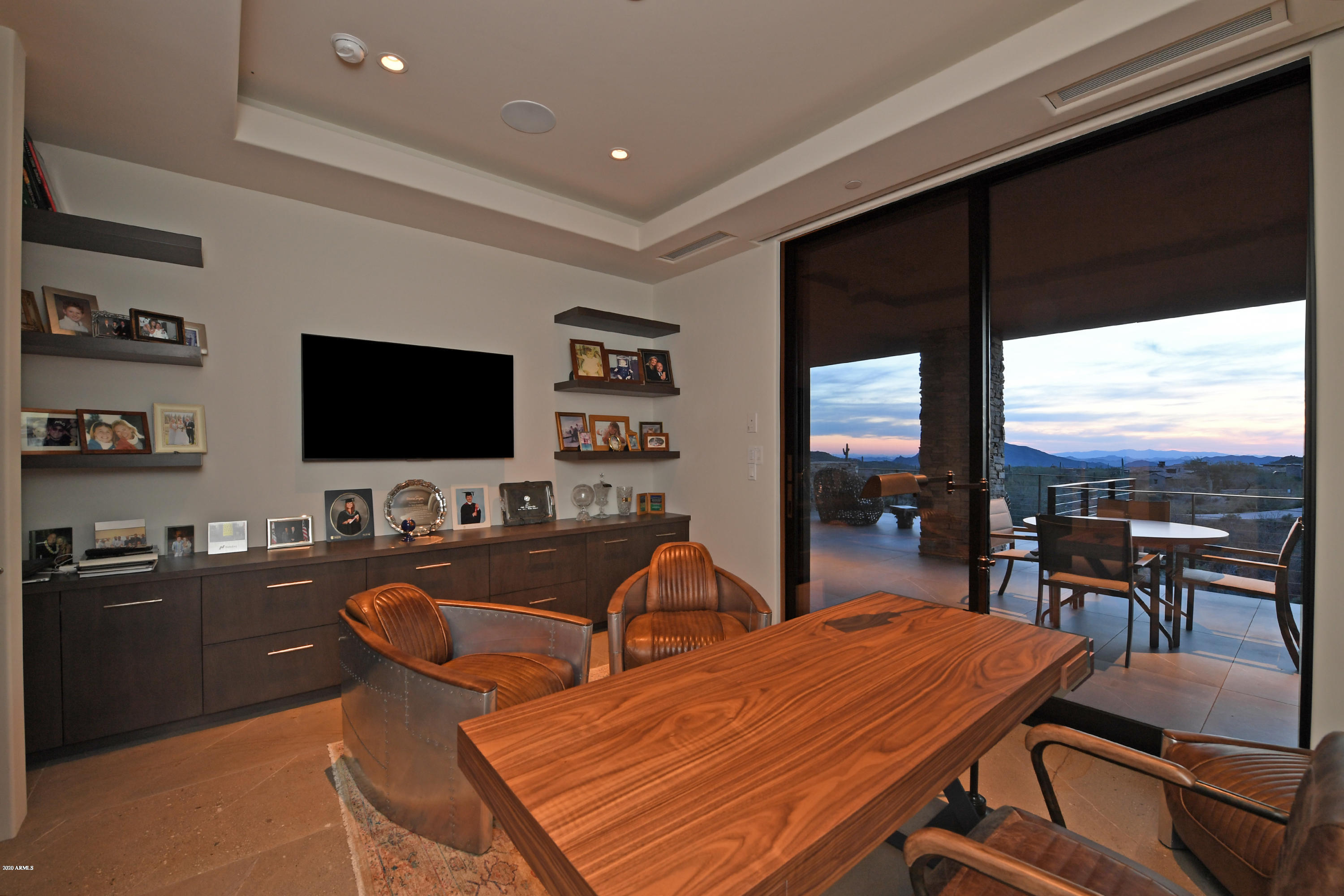 DESERT MOUNTAIN - Residential