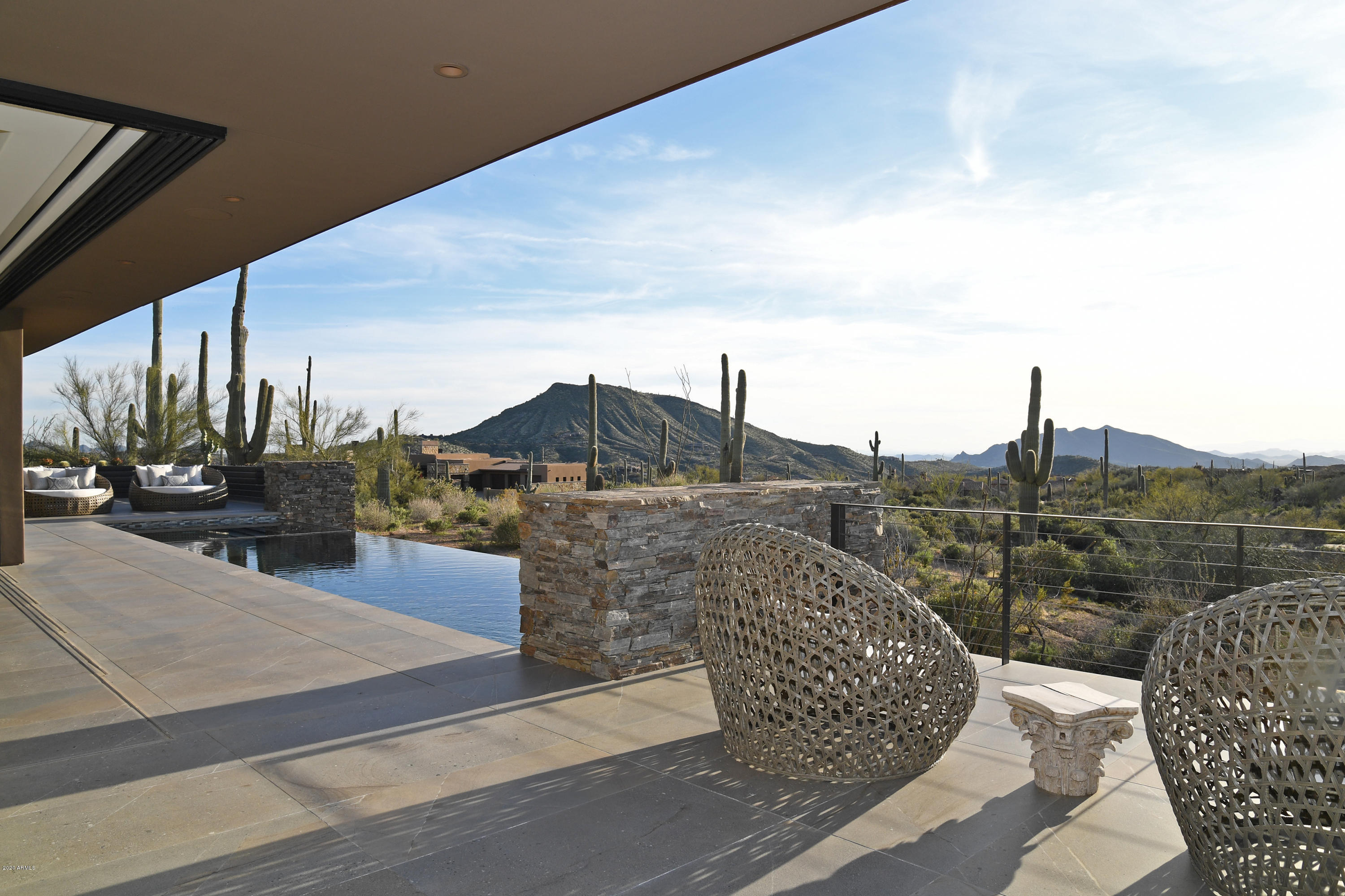 DESERT MOUNTAIN - Residential