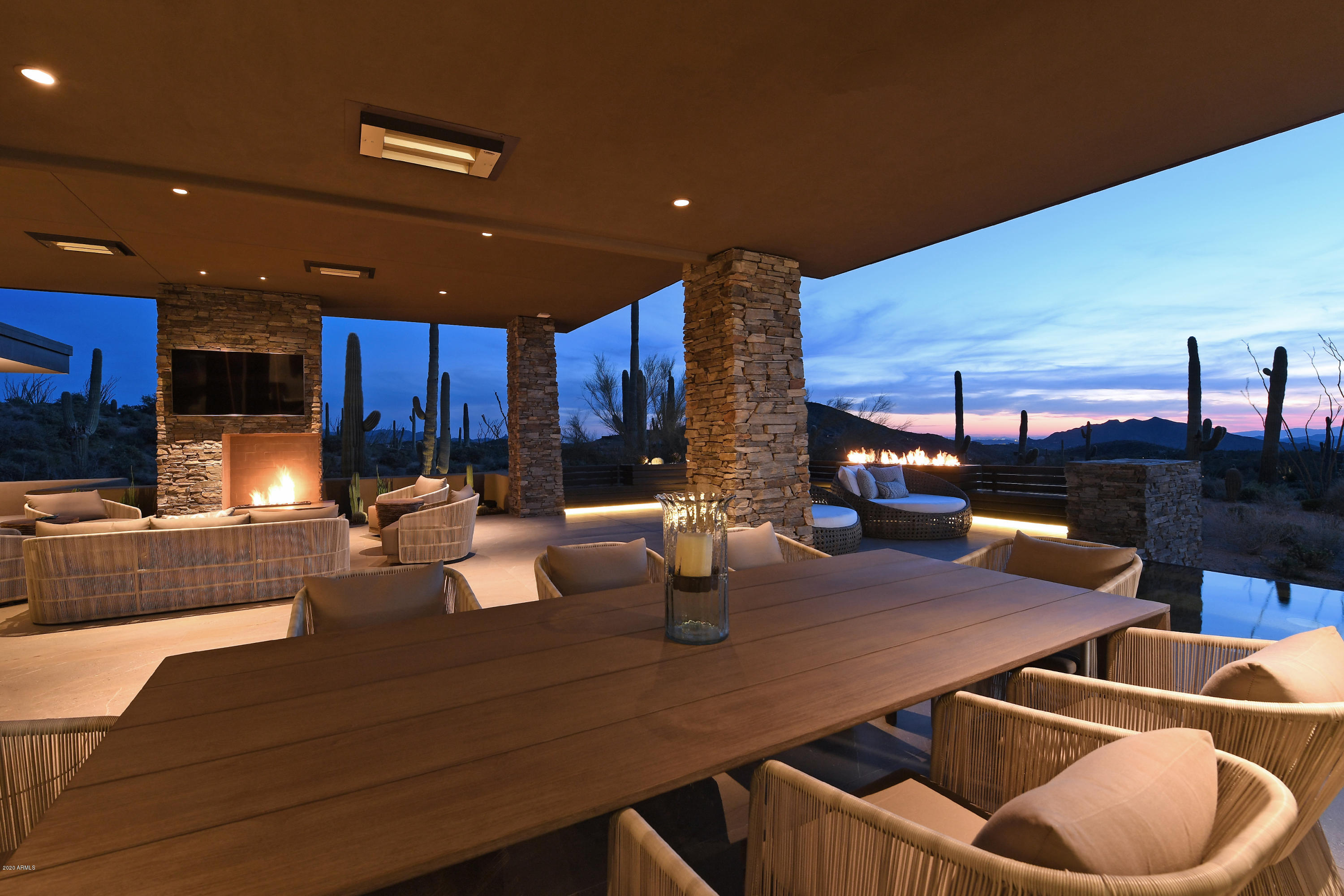 DESERT MOUNTAIN - Residential