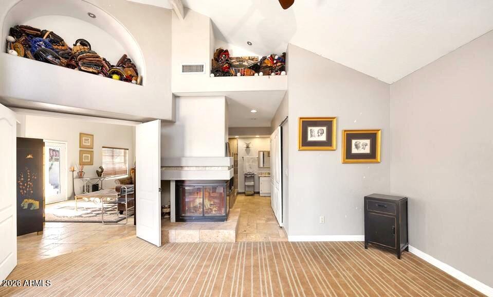 RED MOUNTAIN VILLAGE - Residential