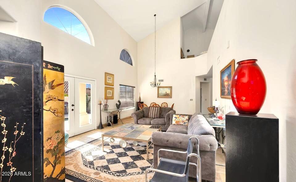 RED MOUNTAIN VILLAGE - Residential