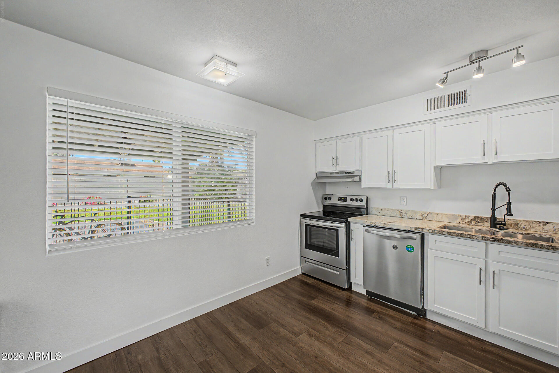 PARQUE VISTA ESTATES UNIT 4 - Residential