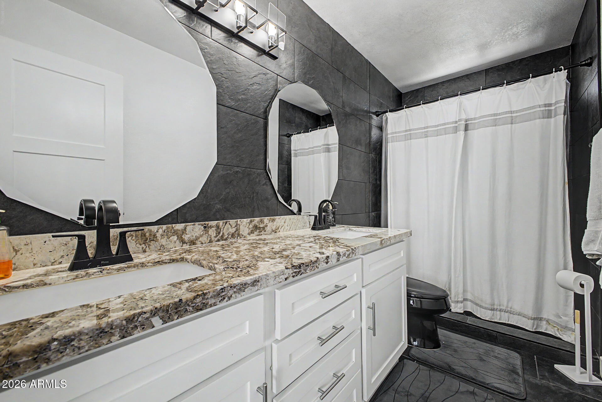 PARQUE VISTA ESTATES UNIT 4 - Residential