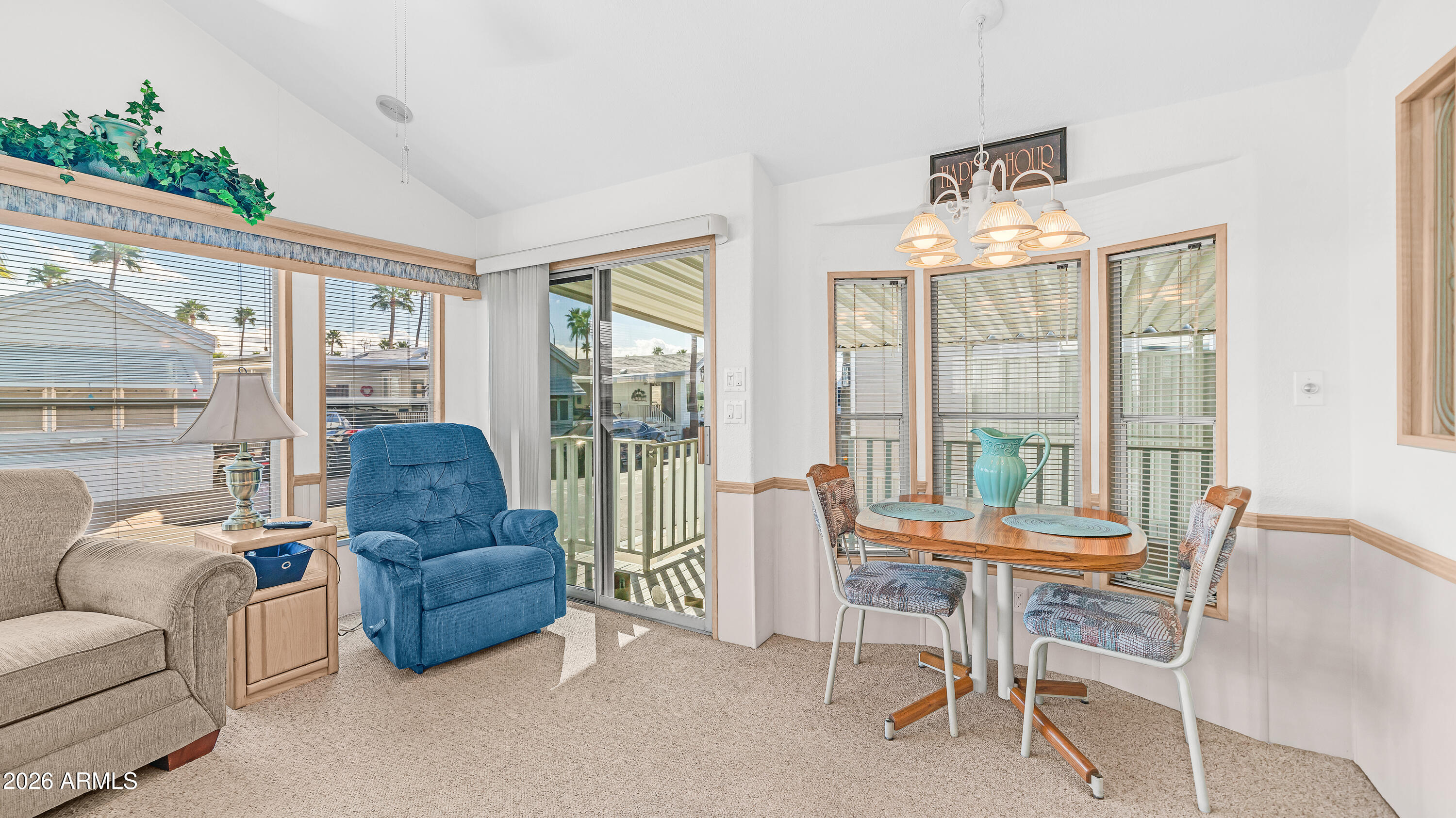 GOLDEN VISTA - Residential