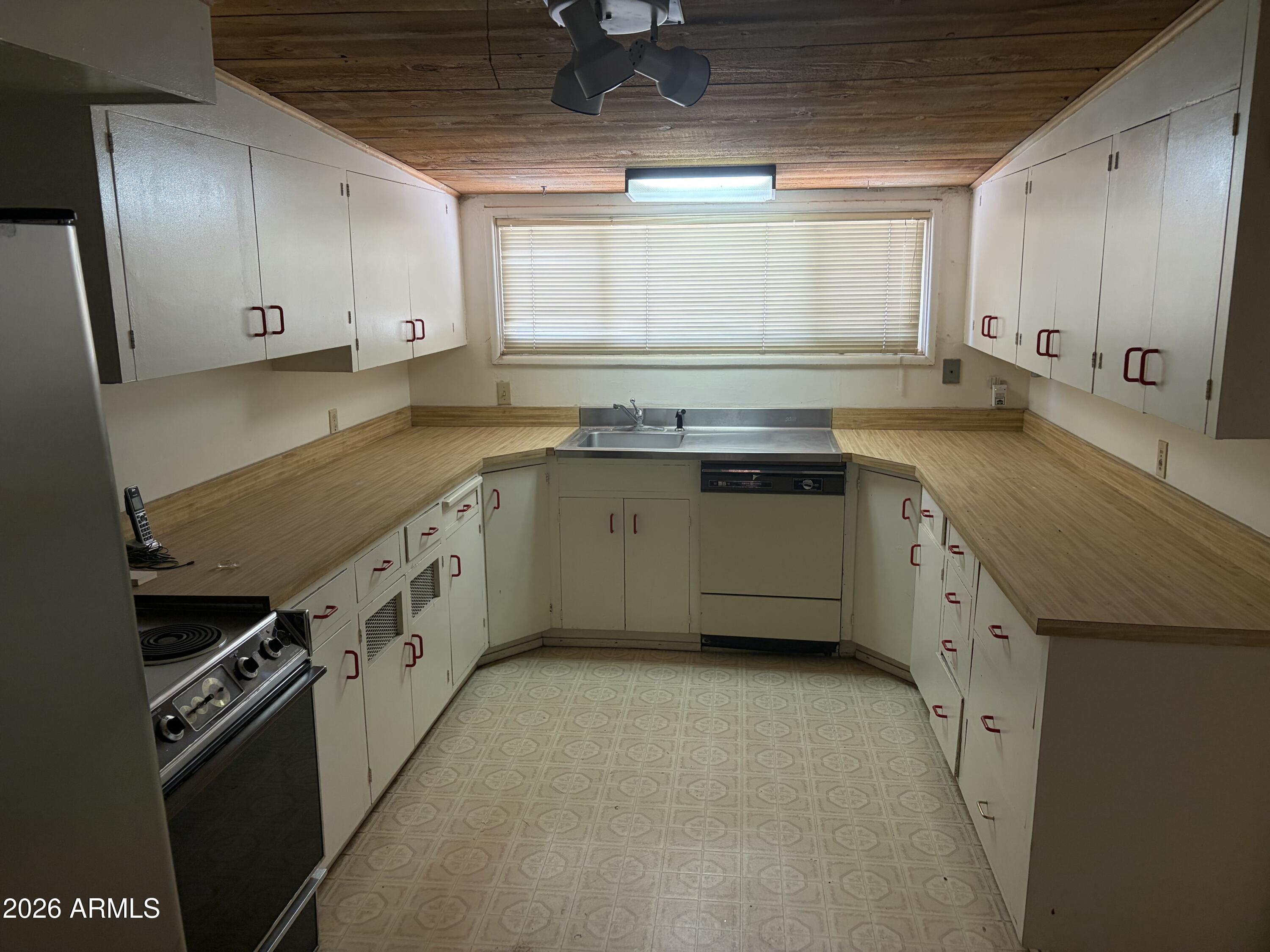 metes and bounds - Residential