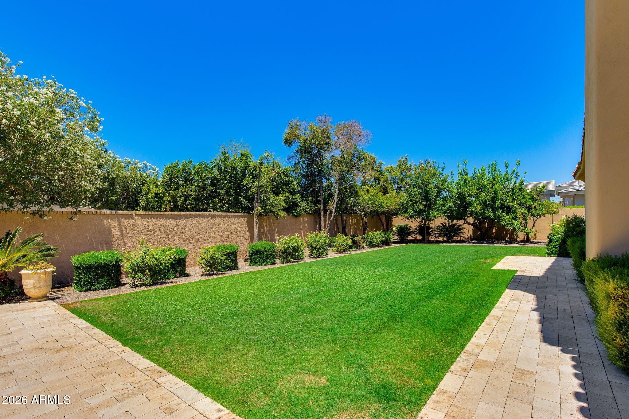 MERRILL CANTATIERRA LOT 1-49 PUT STS IND BEND WASH - Residential