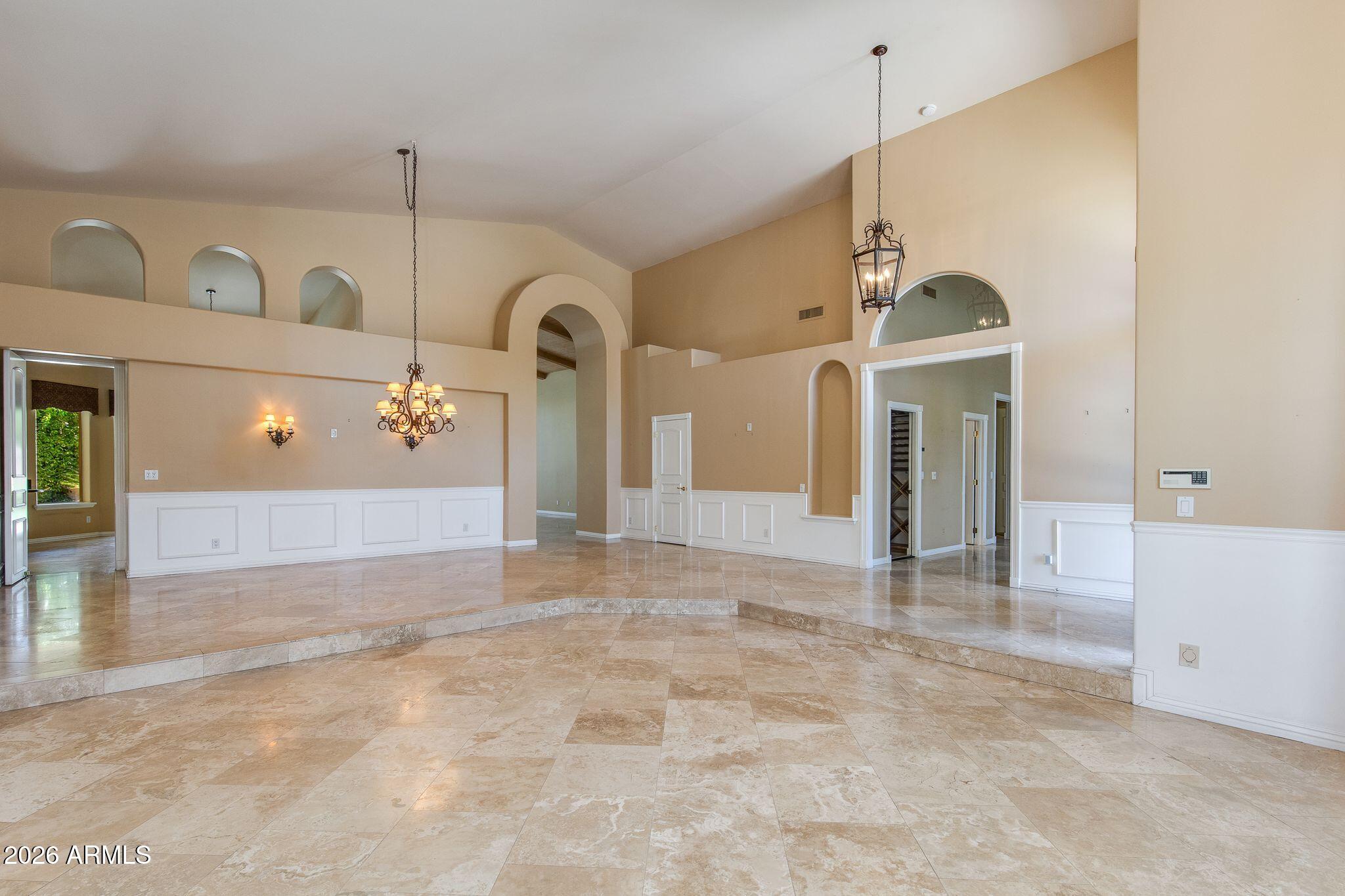 MERRILL CANTATIERRA LOT 1-49 PUT STS IND BEND WASH - Residential