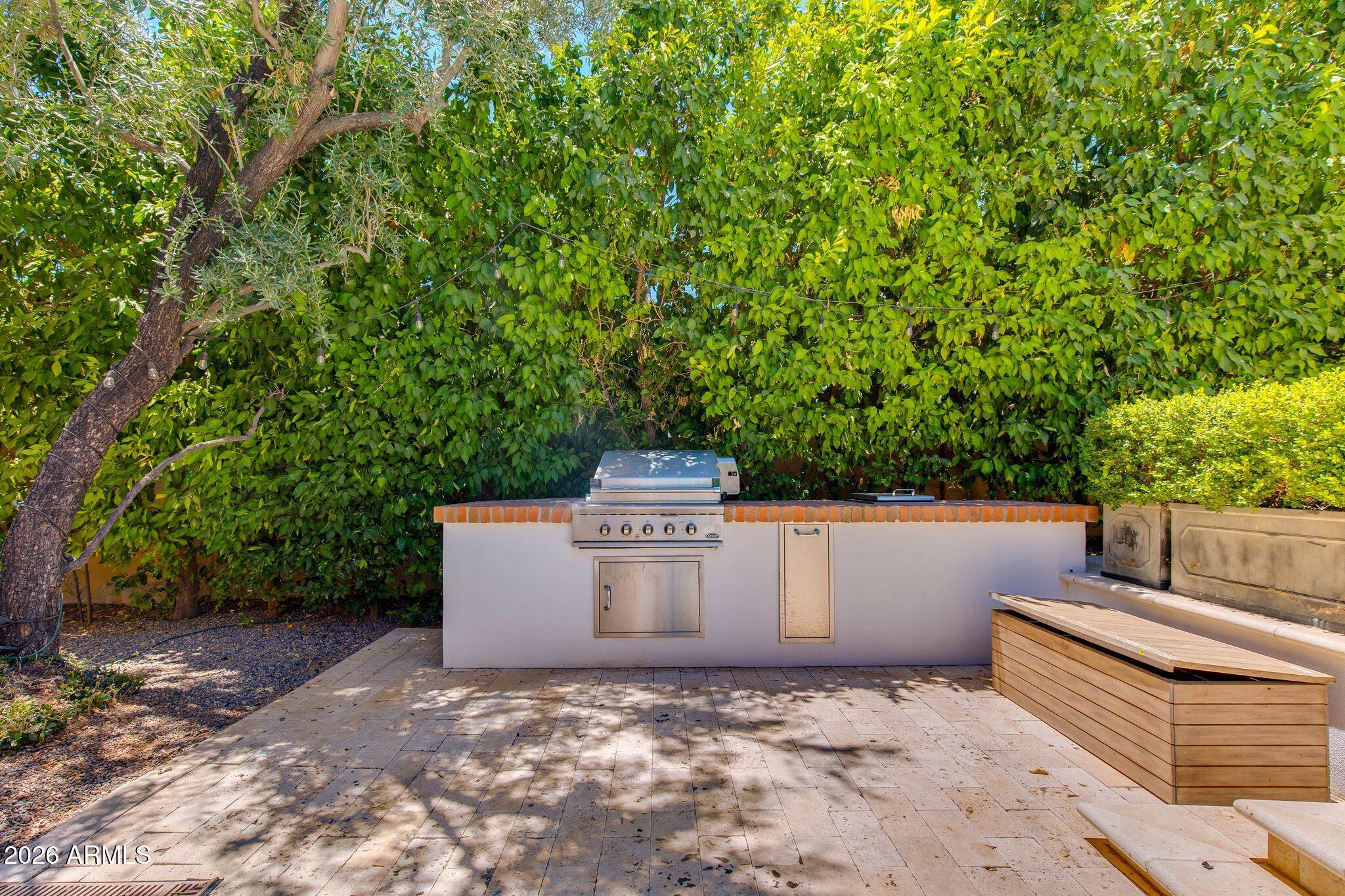 MERRILL CANTATIERRA LOT 1-49 PUT STS IND BEND WASH - Residential