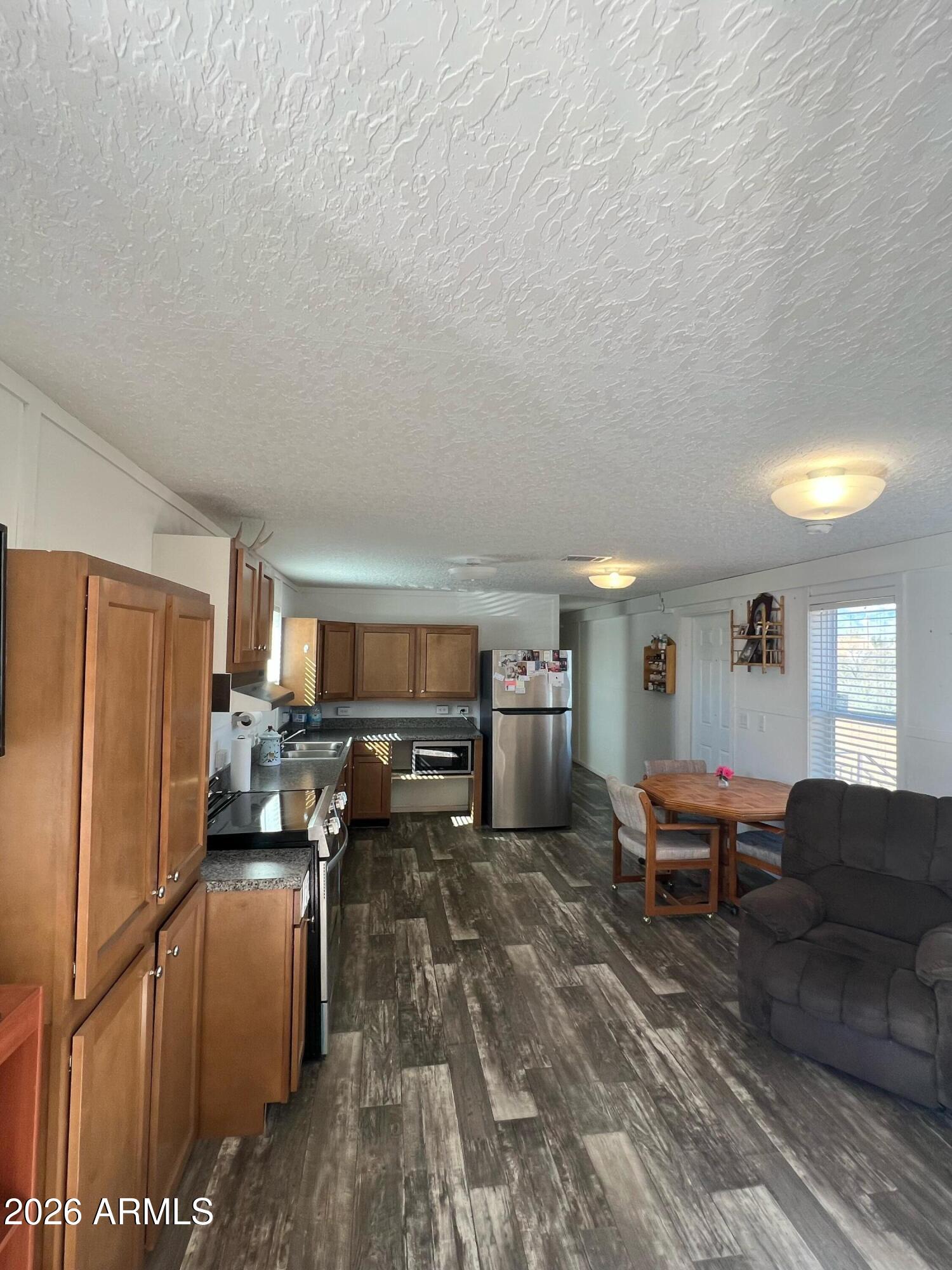 Hodgins Acres - Residential