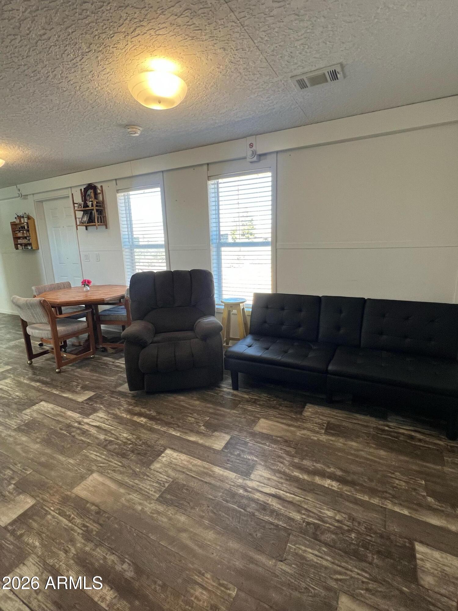Hodgins Acres - Residential