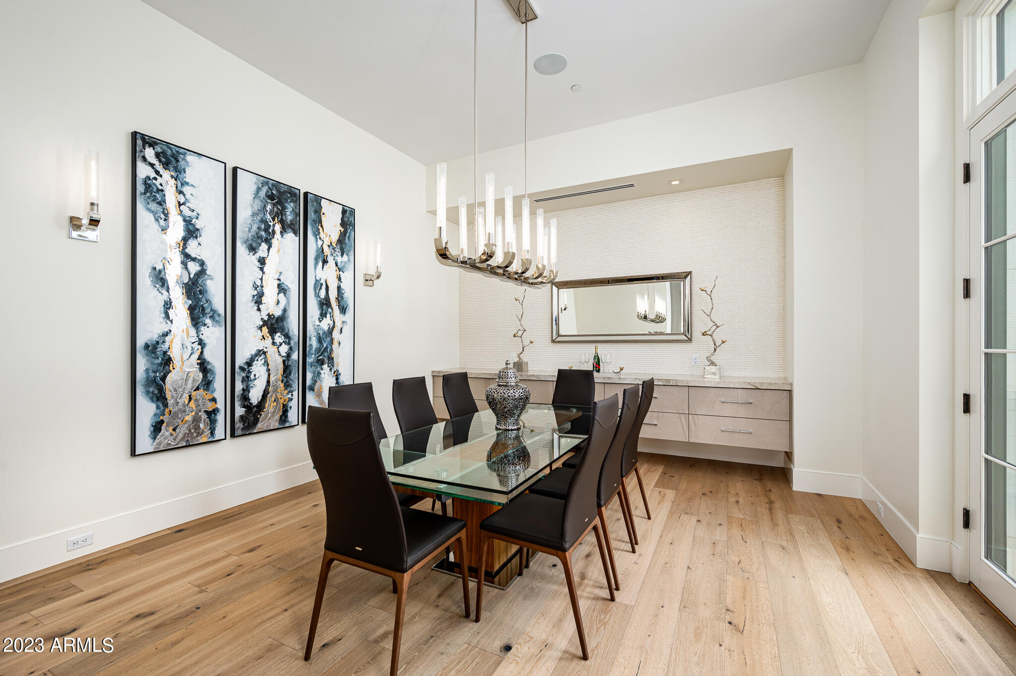 JORDENS SPLIT - Residential