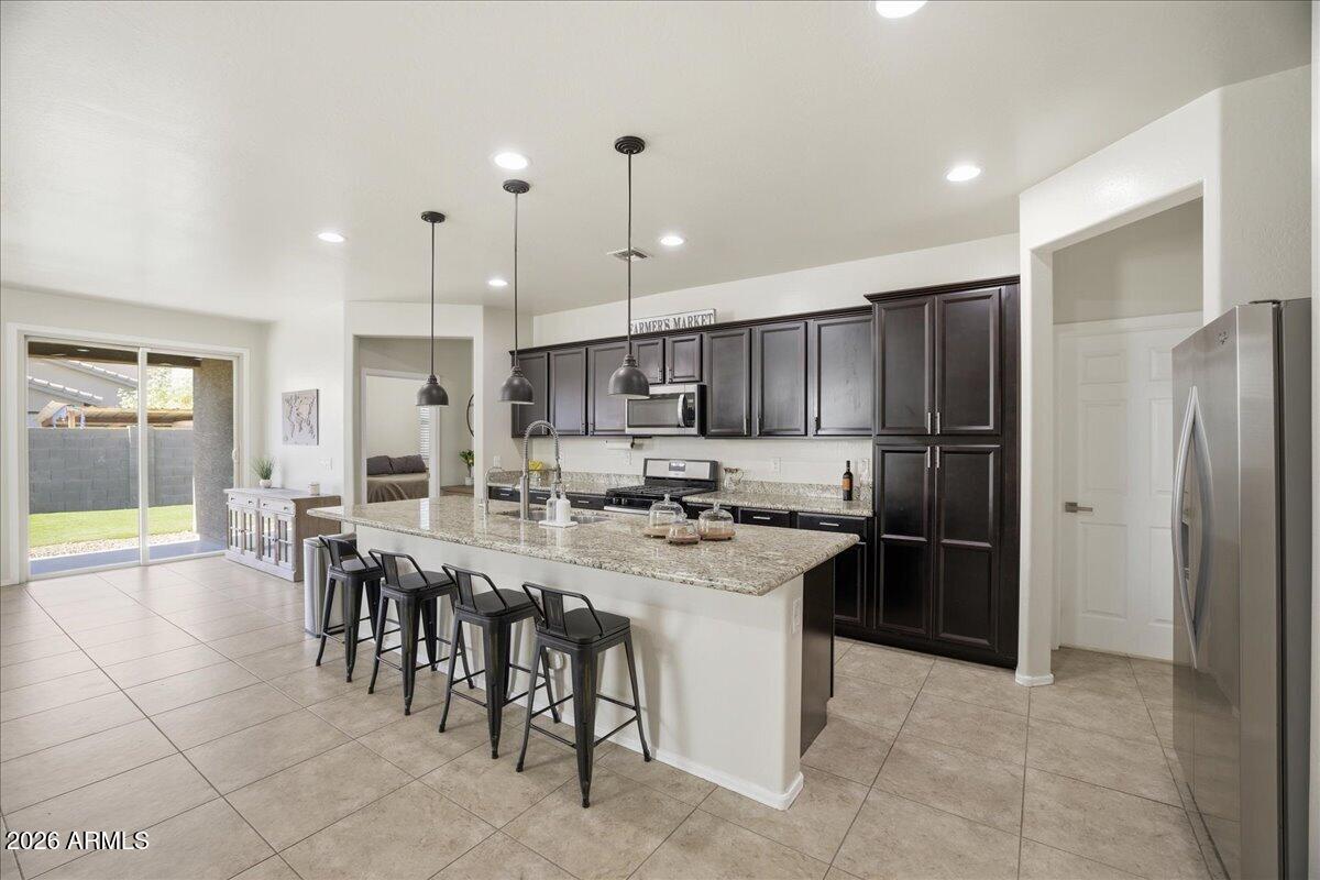 SIENNA VISTA - Residential