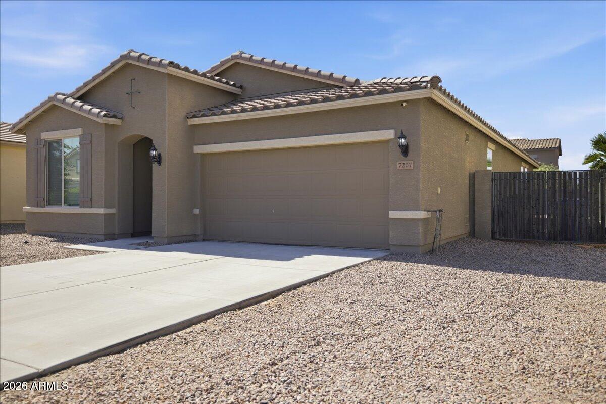 SIENNA VISTA - Residential