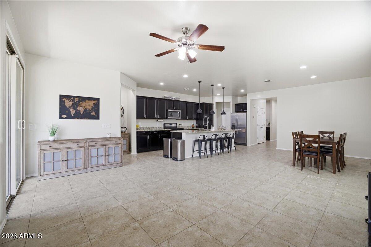 SIENNA VISTA - Residential