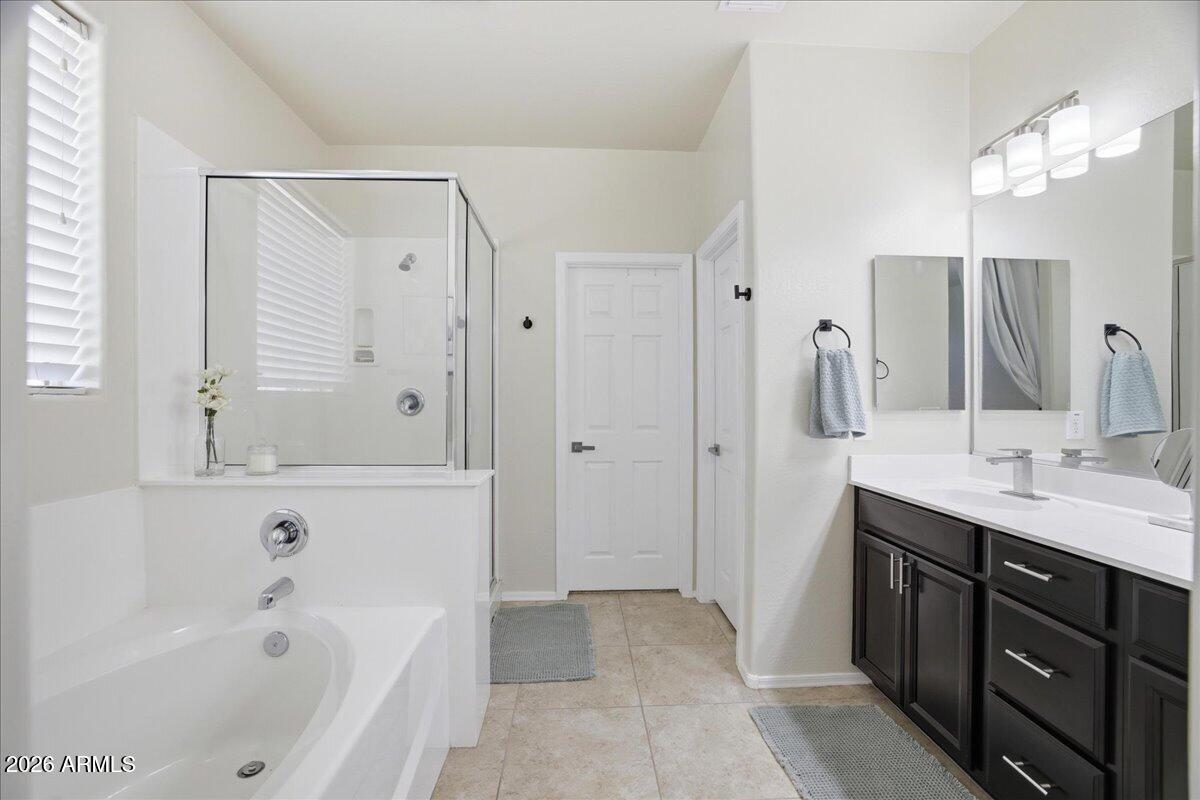 SIENNA VISTA - Residential