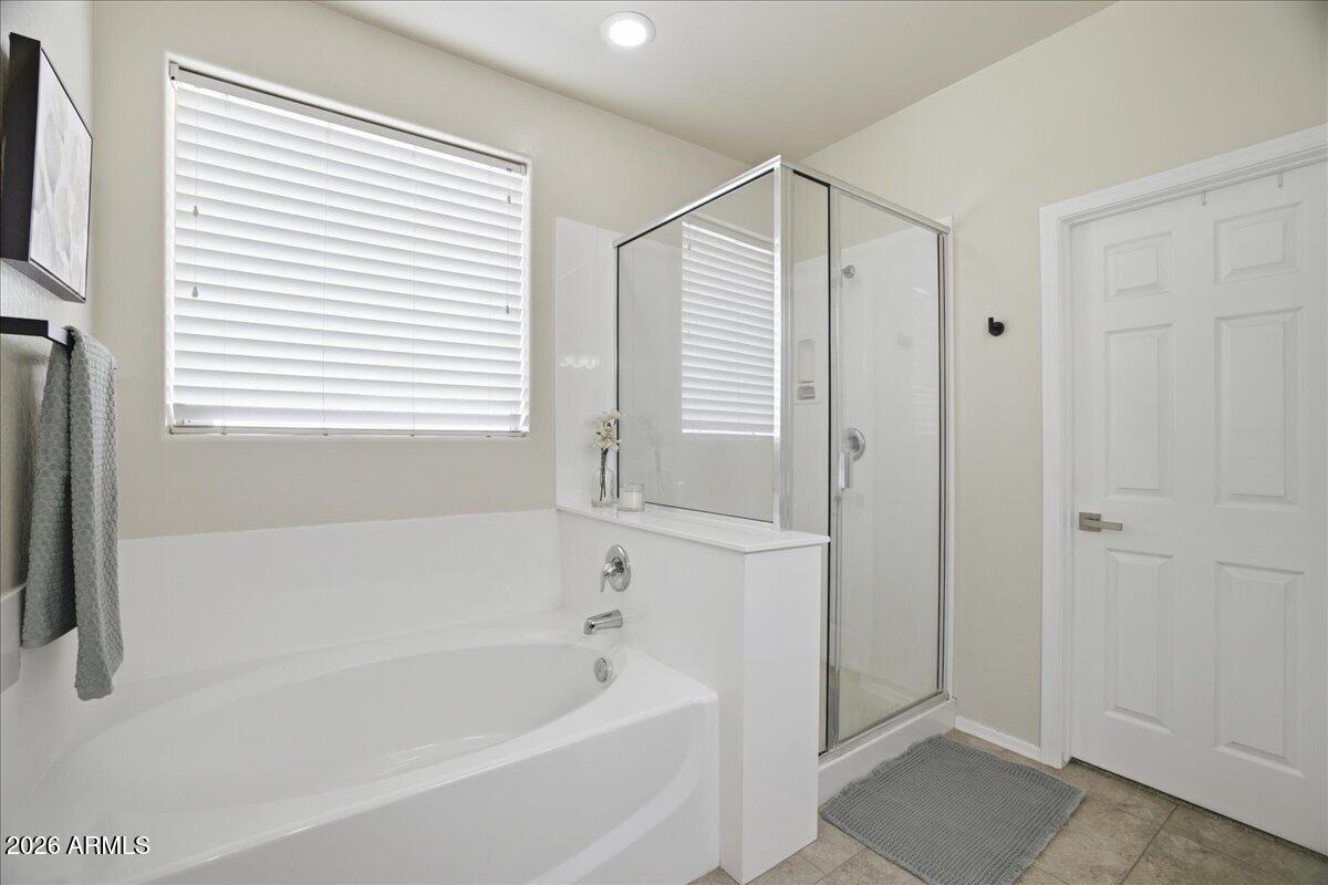 SIENNA VISTA - Residential