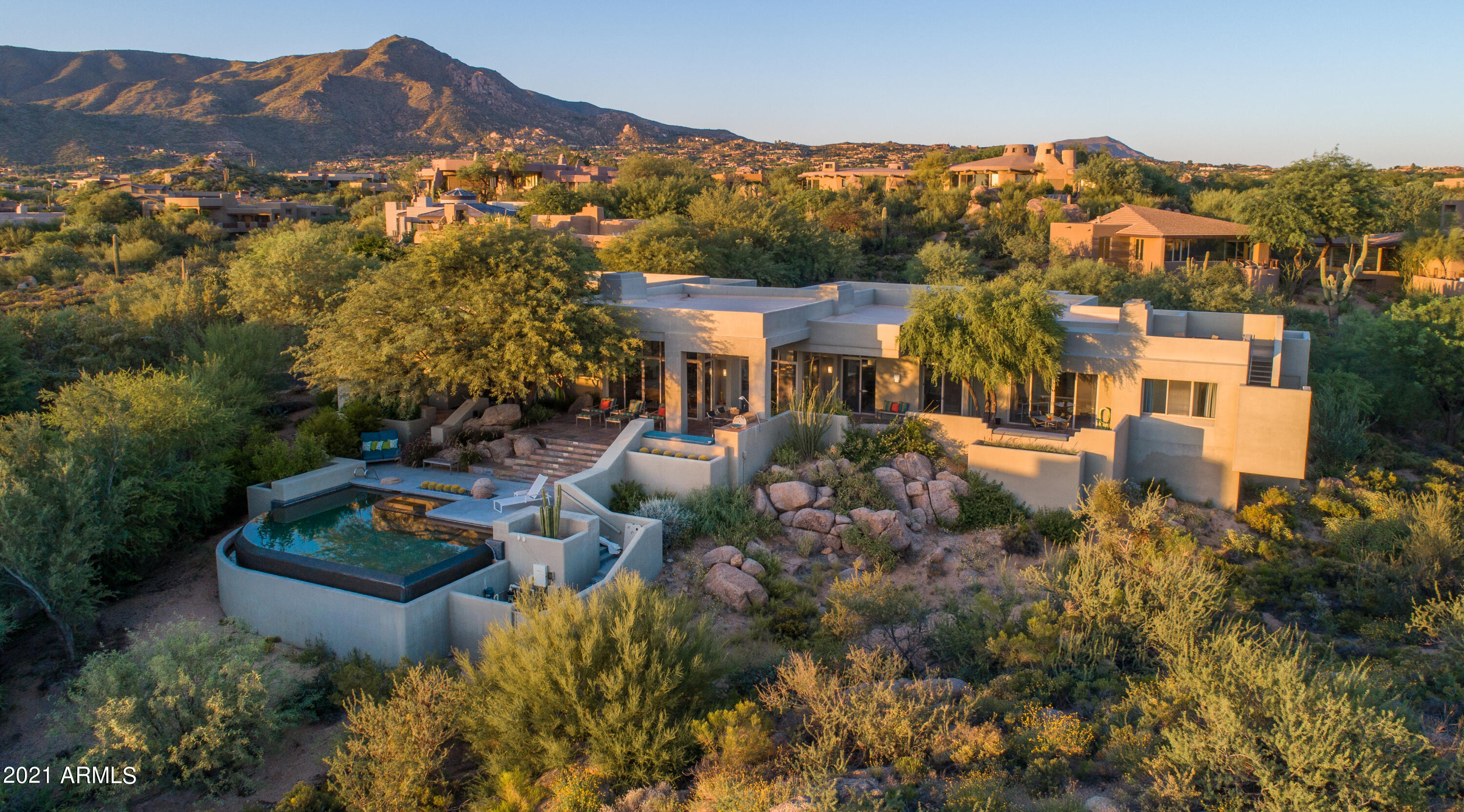 DESERT MOUNTAIN - Residential