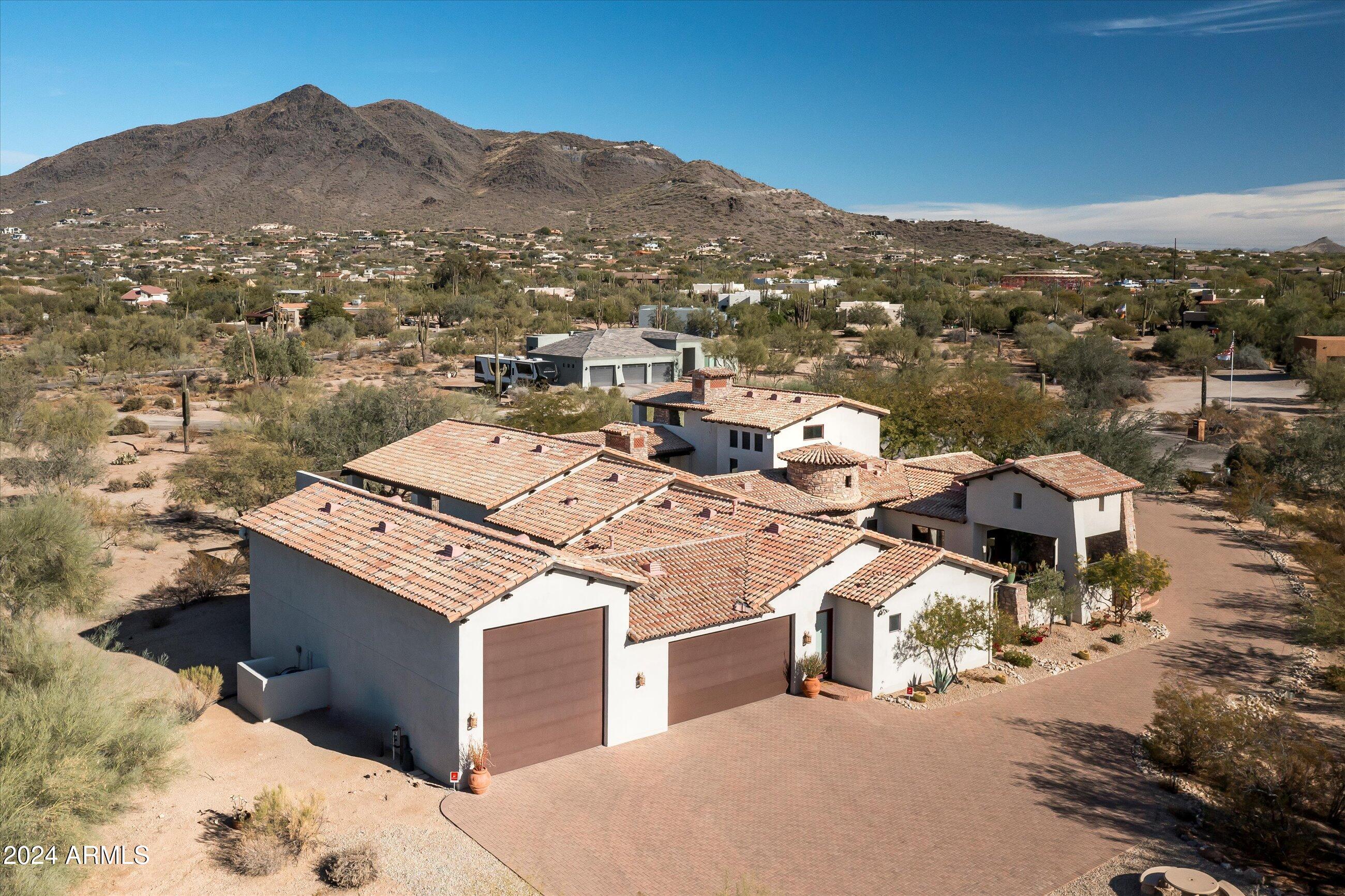 CAVE CREEK SOUTH 40 MCR 050945, Lot 12 - Residential