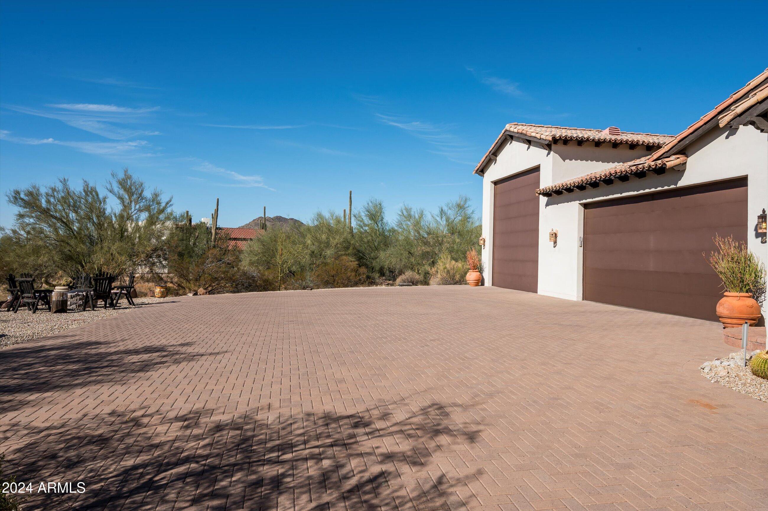CAVE CREEK SOUTH 40 MCR 050945, Lot 12 - Residential