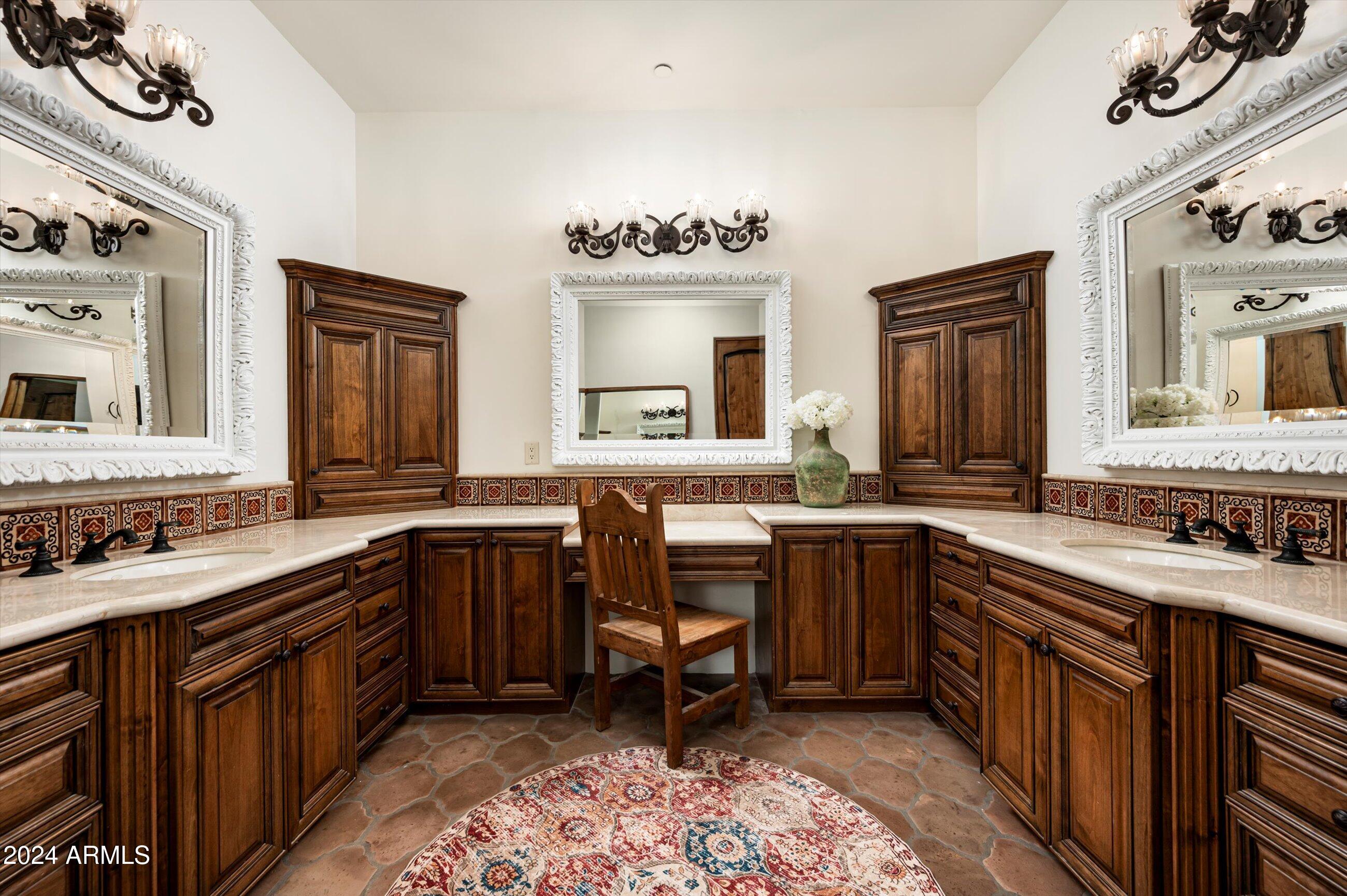 CAVE CREEK SOUTH 40 MCR 050945, Lot 12 - Residential