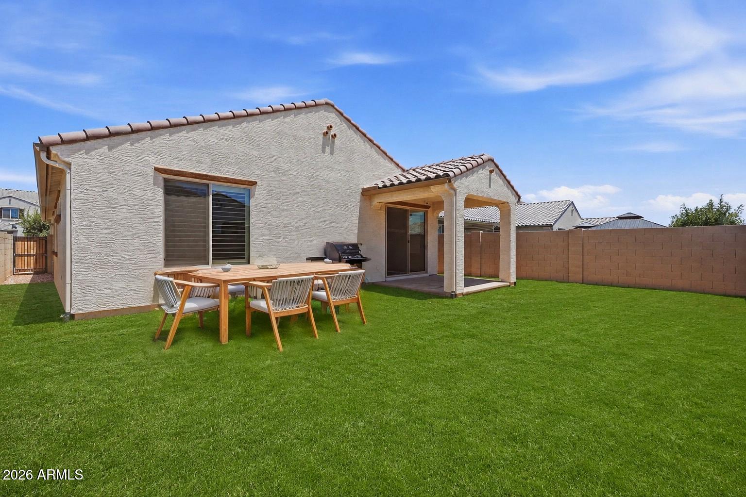 STONEHAVEN - Residential