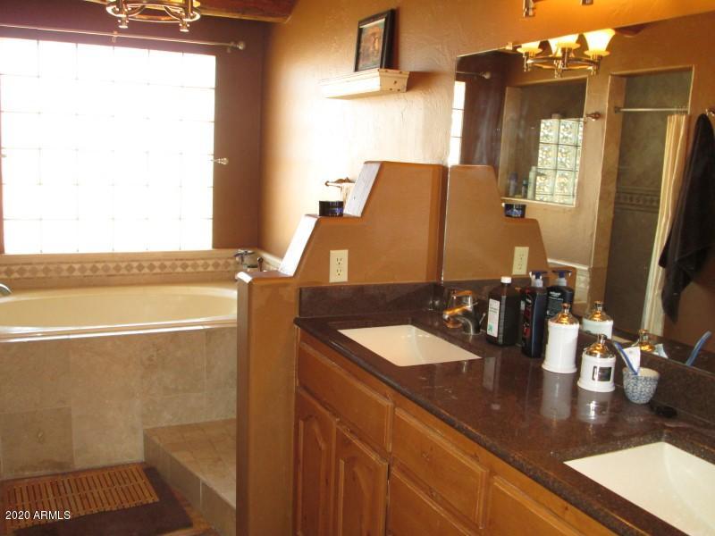 HUACHUCA MOUNTAIN VILLAGE UNIT B - Residential